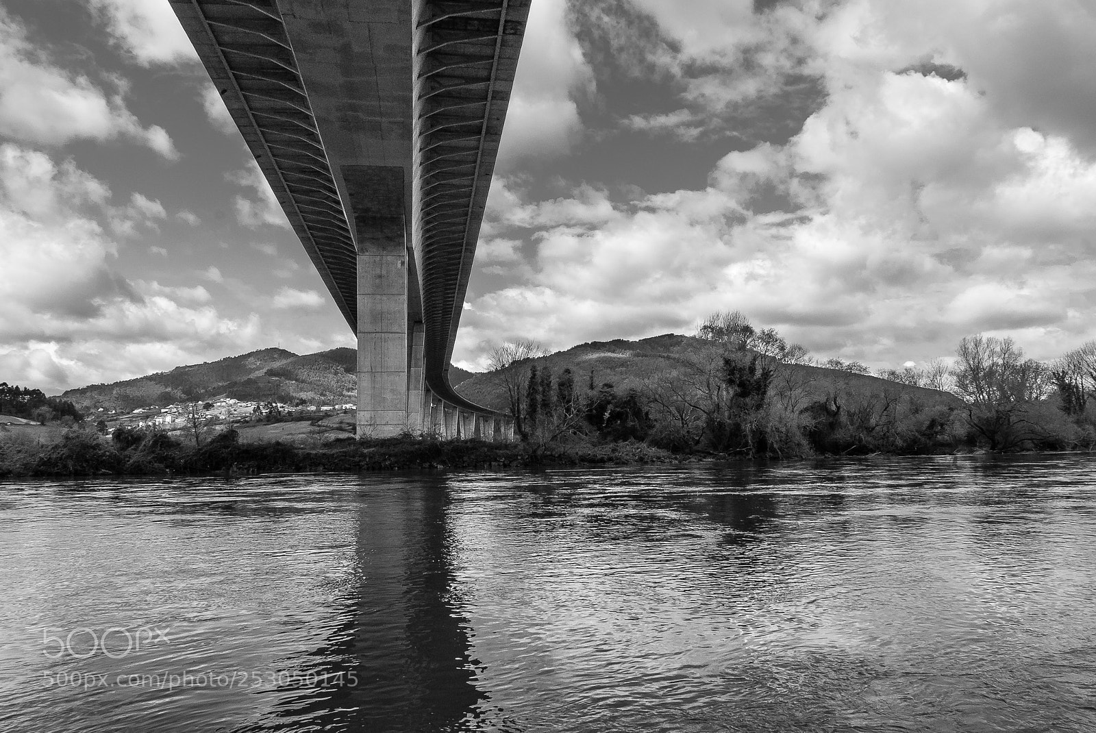 Panasonic Lumix DMC-LX100 sample photo. A bridge in asturias... photography