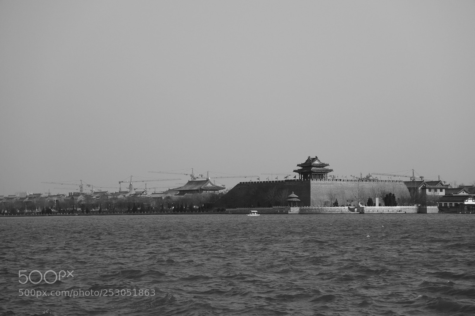 Nikon 1 J5 sample photo. 一座城池 photography
