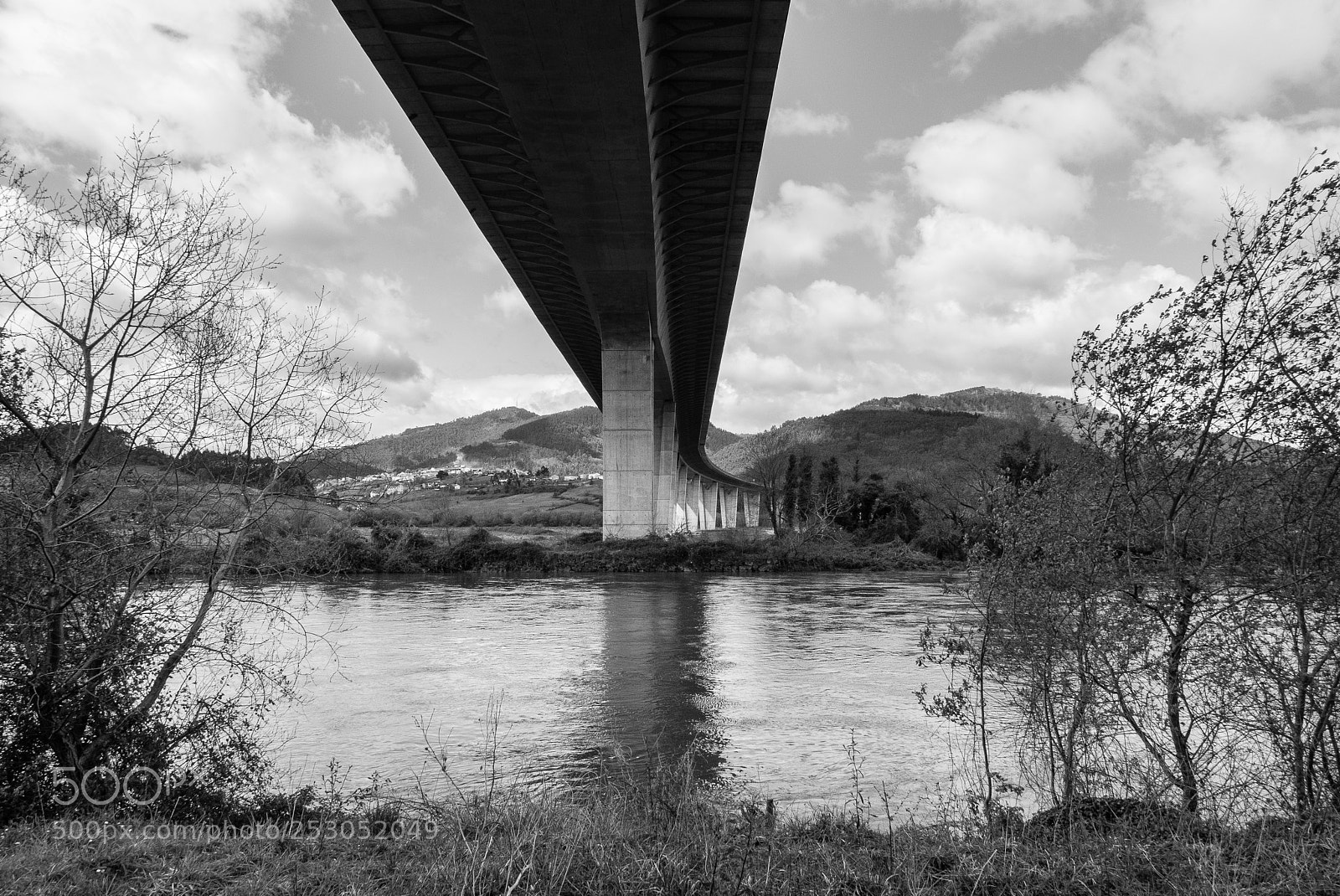 Panasonic Lumix DMC-LX100 sample photo. Under the bridge... photography