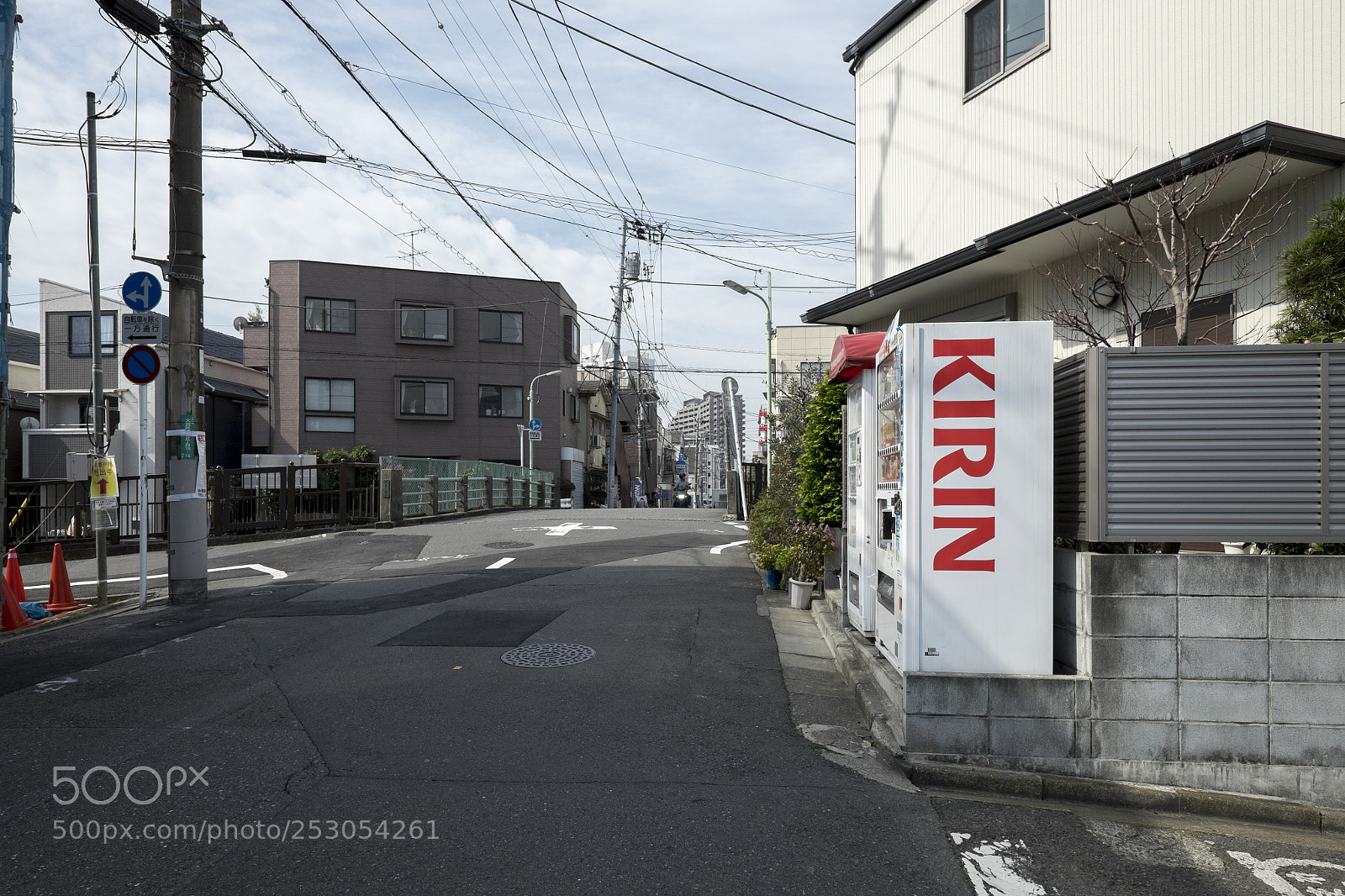 Fujifilm X-T1 sample photo. Tokyo.大田区池上　谷築橋 photography