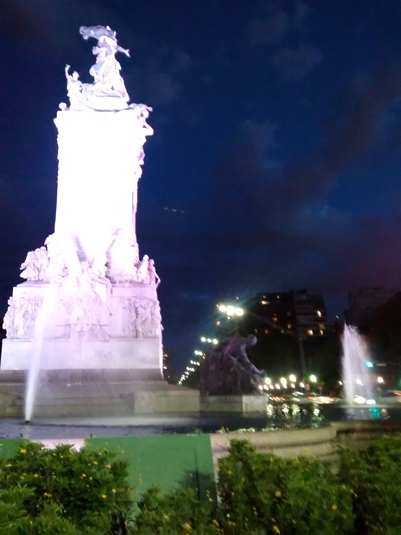 Motorola XT1021 sample photo. Monumento a los españoles, buenos aires photography