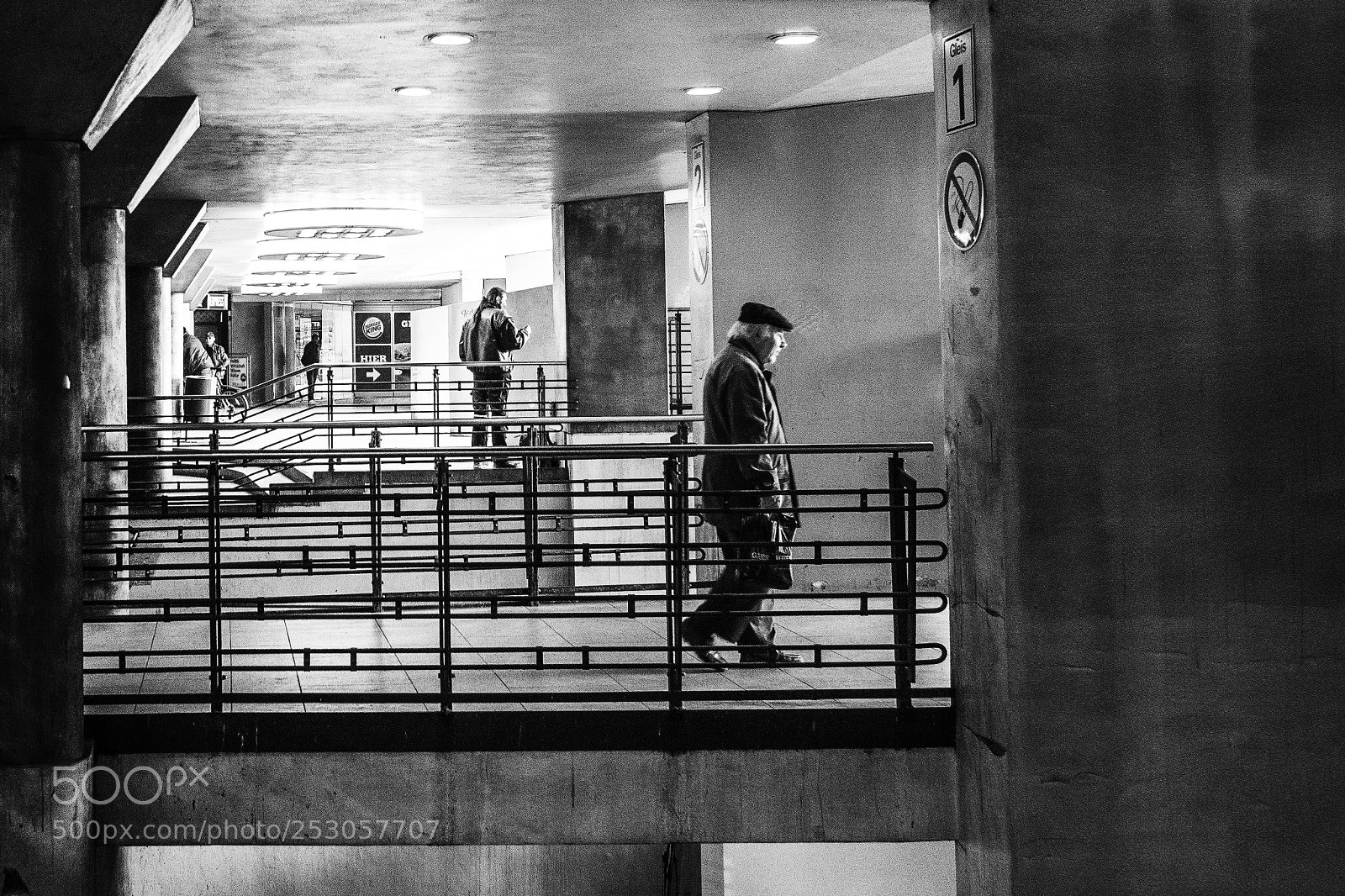 Olympus OM-D E-M10 sample photo. Cologne wiener platz 2018 photography