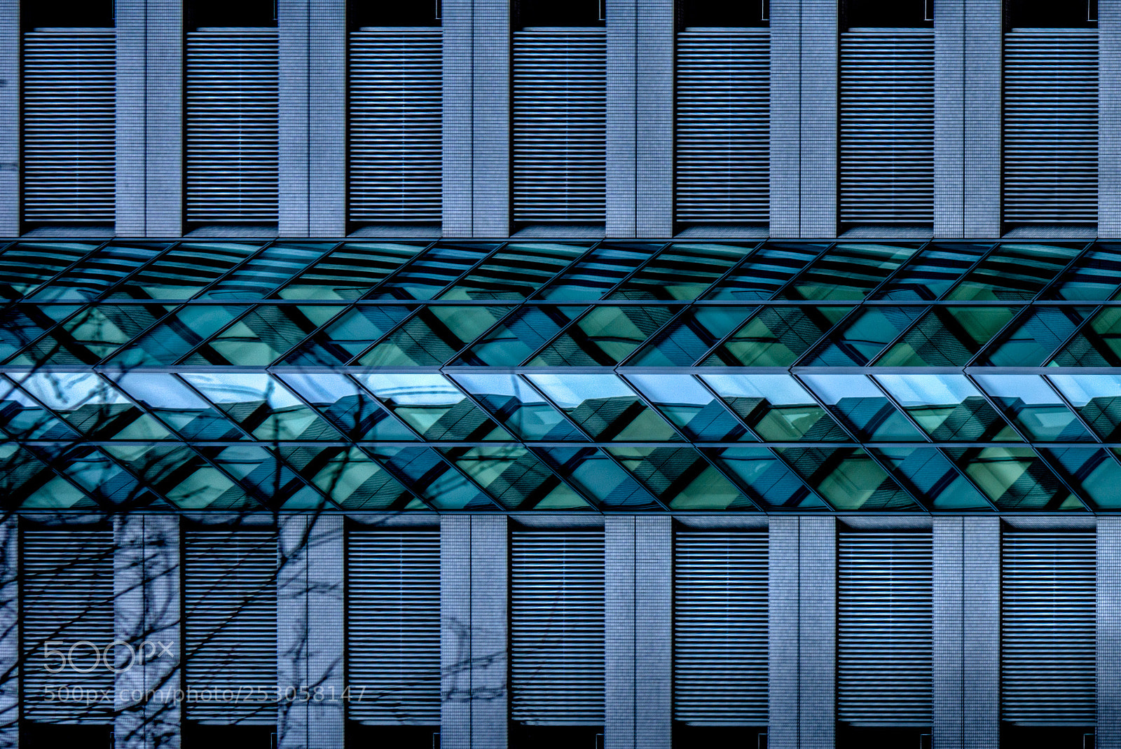 Sony a6000 sample photo. Crystal tube photography