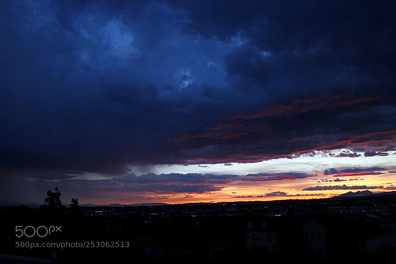 Canon EOS 600D (Rebel EOS T3i / EOS Kiss X5) sample photo. Cielo de tormenta photography