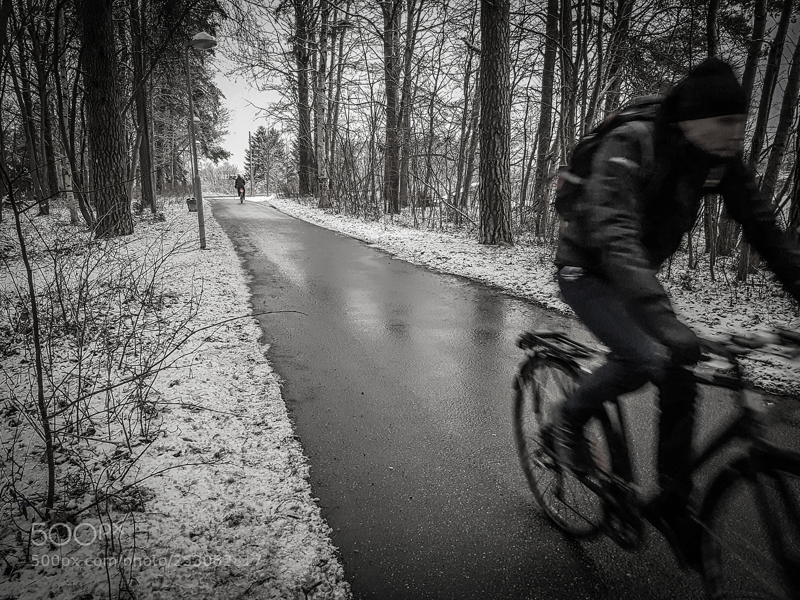 Samsung Galaxy S7 Edge sample photo. Two cyclists photography