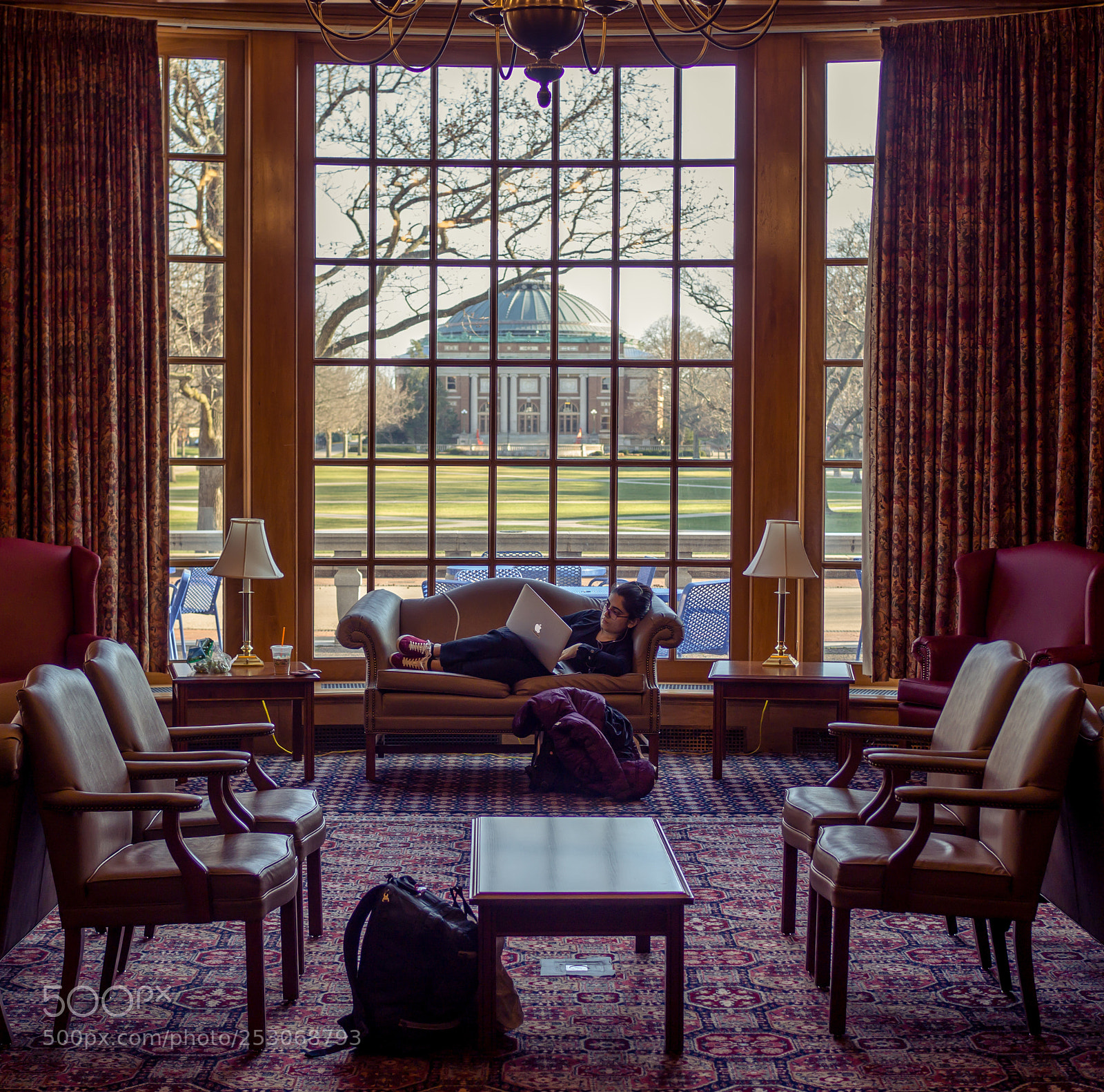 Olympus OM-D E-M10 II sample photo. Illini union photography