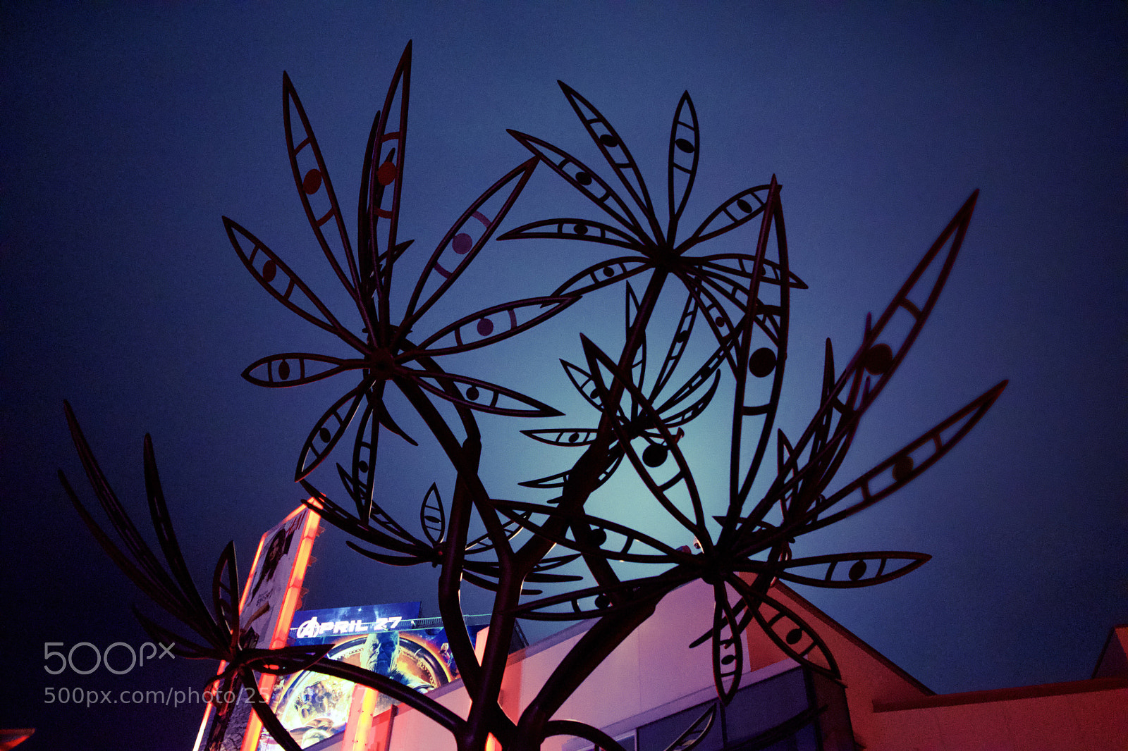 Nikon D3300 sample photo. Night sculpture photography