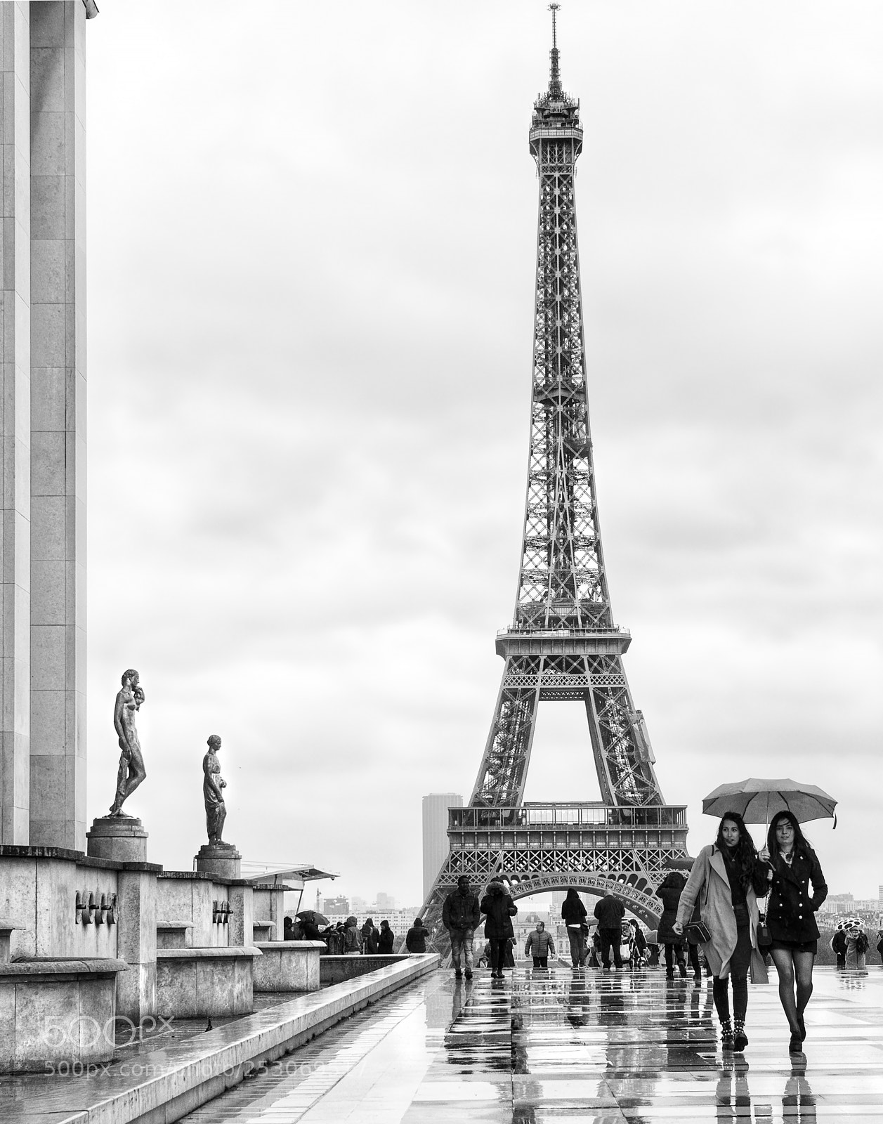 Pentax K-1 sample photo. Rainy day in paris photography