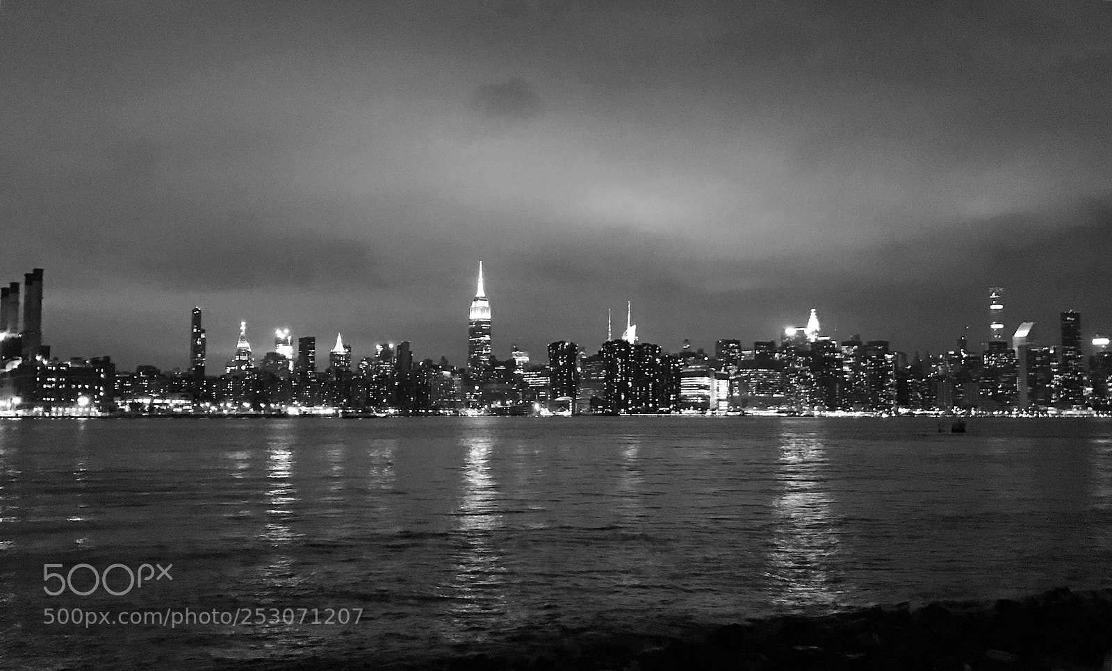Apple iPhone 7 Plus sample photo. Skyline photography