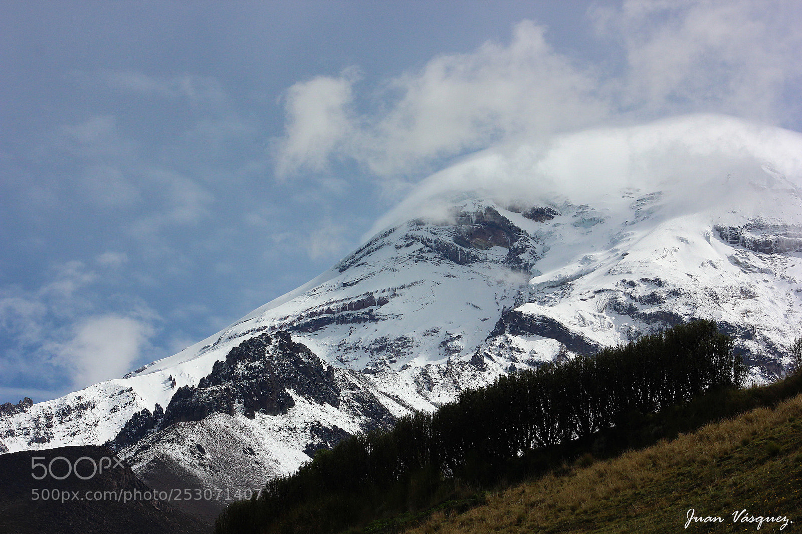 Canon EOS 600D (Rebel EOS T3i / EOS Kiss X5) sample photo. Chimborazo 2018 photography