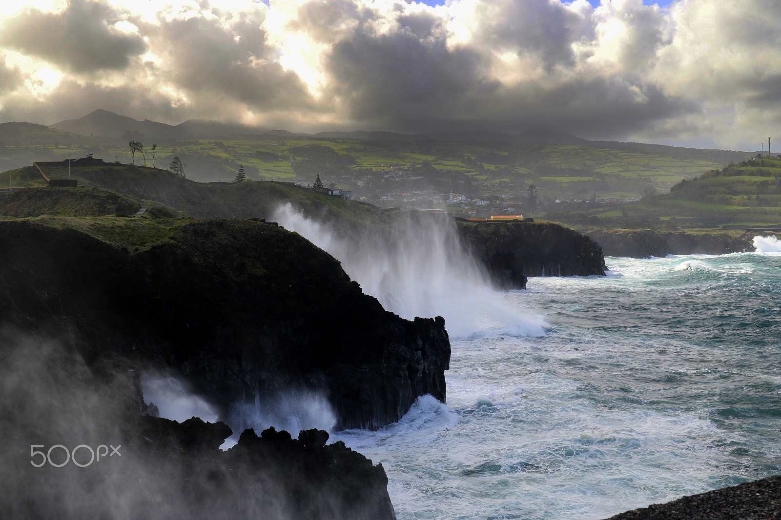 Canon EF 24-70mm F4L IS USM sample photo. Bad weather photography