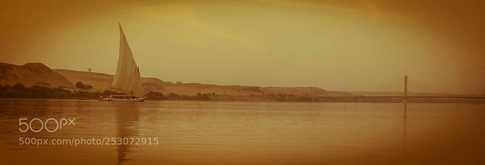 Panasonic Lumix DMC-ZS50 (Lumix DMC-TZ70) sample photo. Nile felluca sailing photography