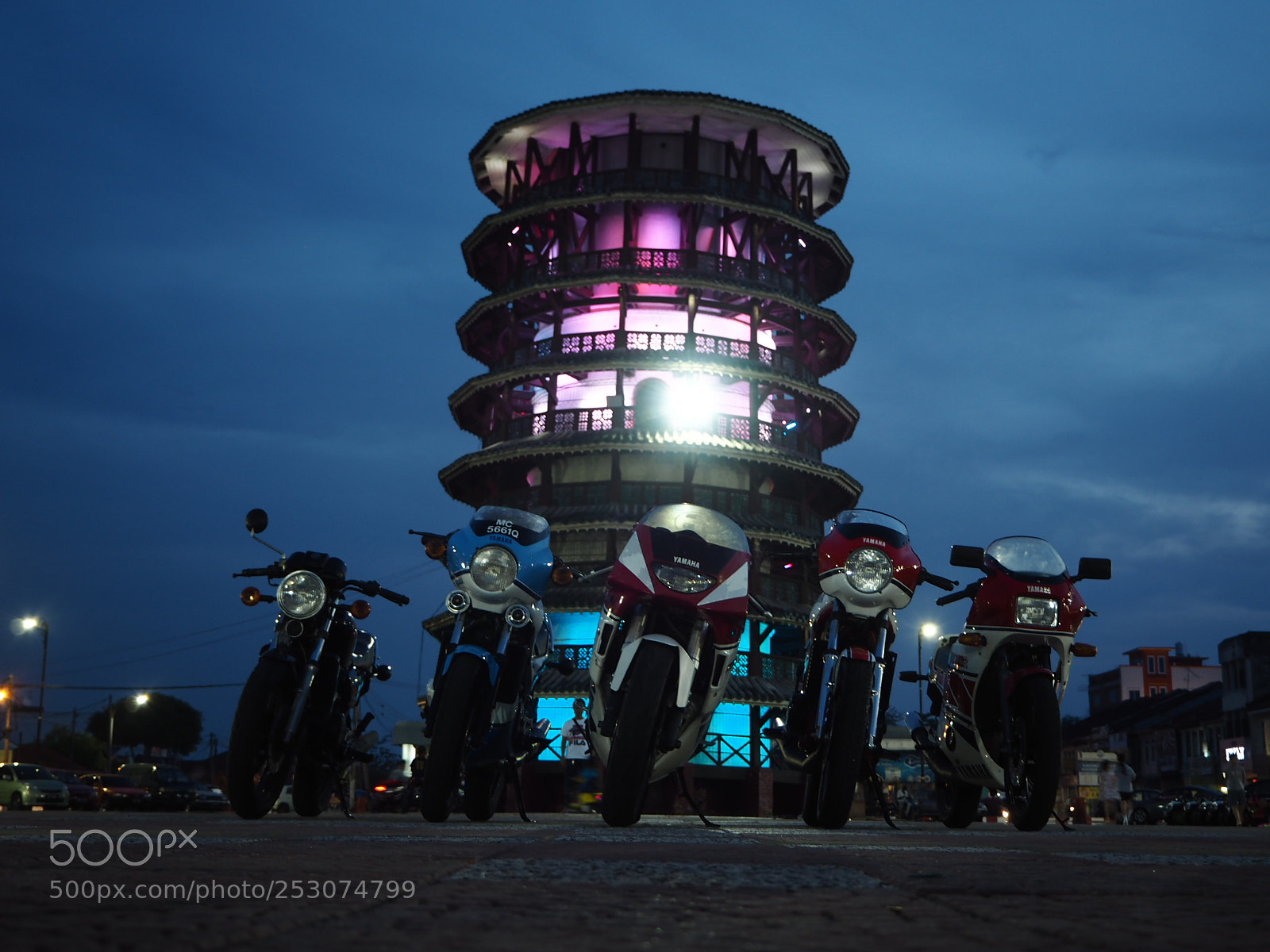 Olympus PEN E-PL7 sample photo. Leaning tower of teluk photography