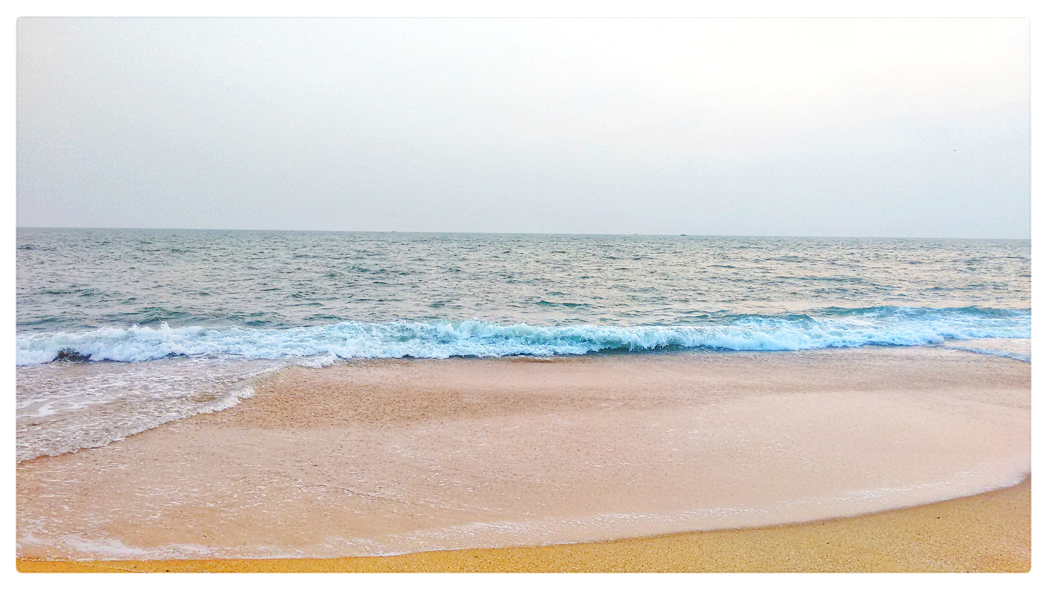 Motorola Moto G (2nd Gen) sample photo. Wave photography