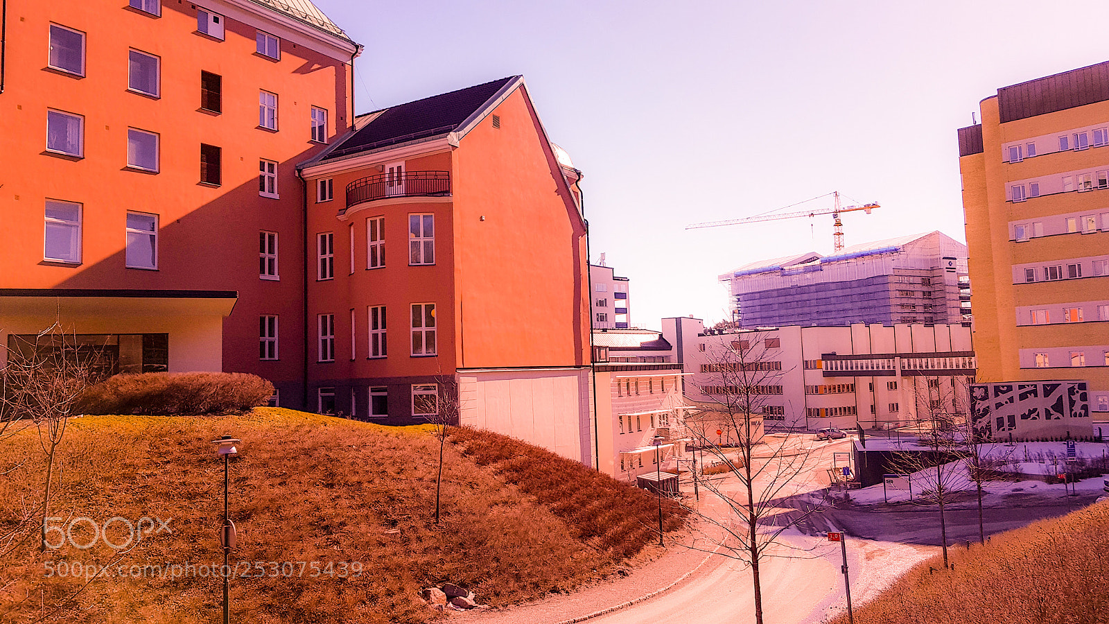 Samsung Galaxy S8 sample photo. New and old buildings photography