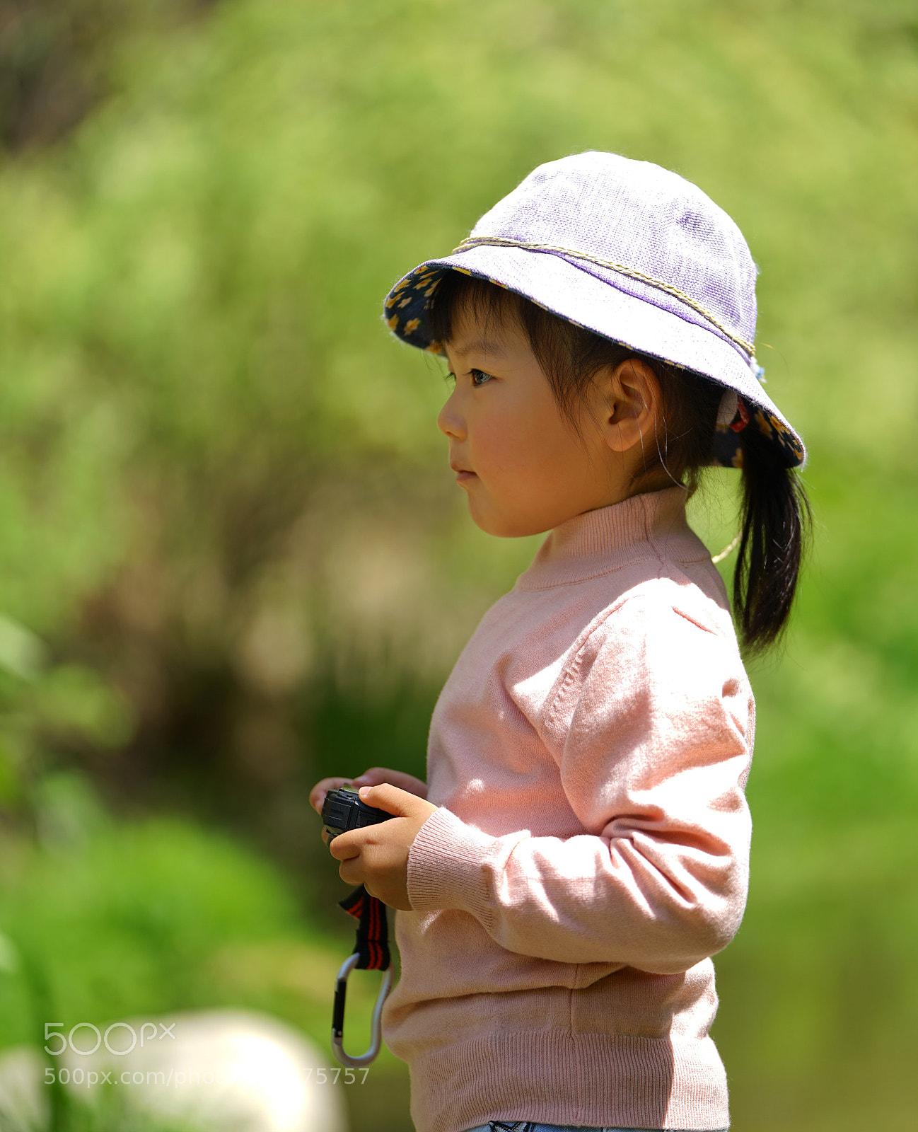 Sony a7R II sample photo. A little photographer photography