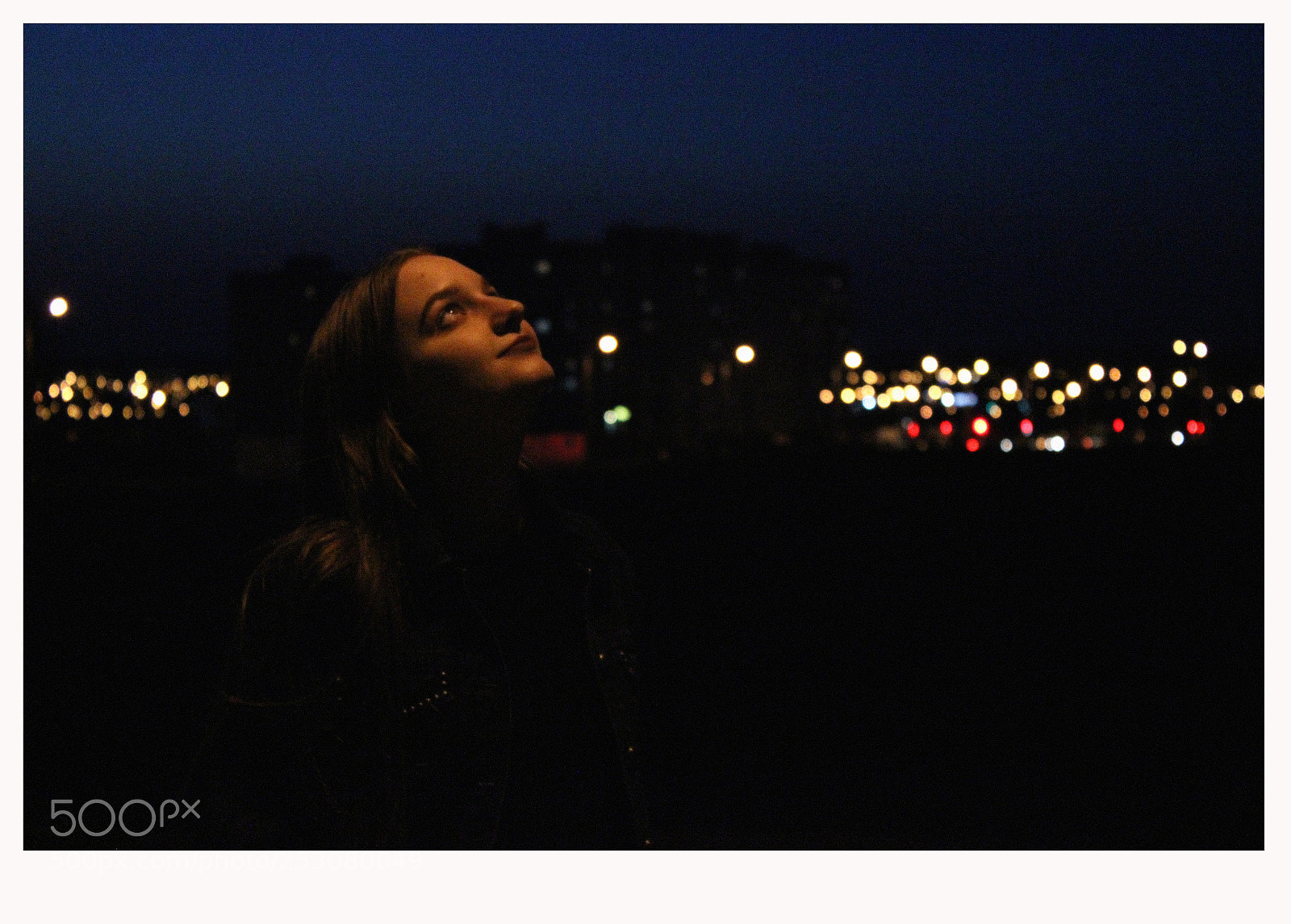 Canon EOS 600D (Rebel EOS T3i / EOS Kiss X5) sample photo. Nightlive photography