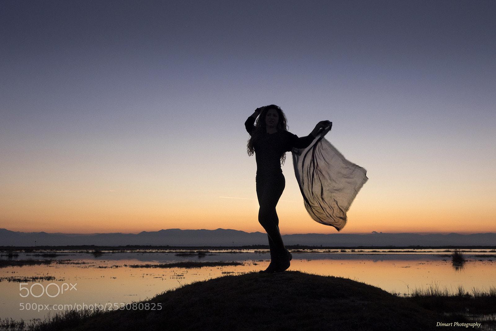 Olympus OM-D E-M1 sample photo. Silhouette on the beach.... photography