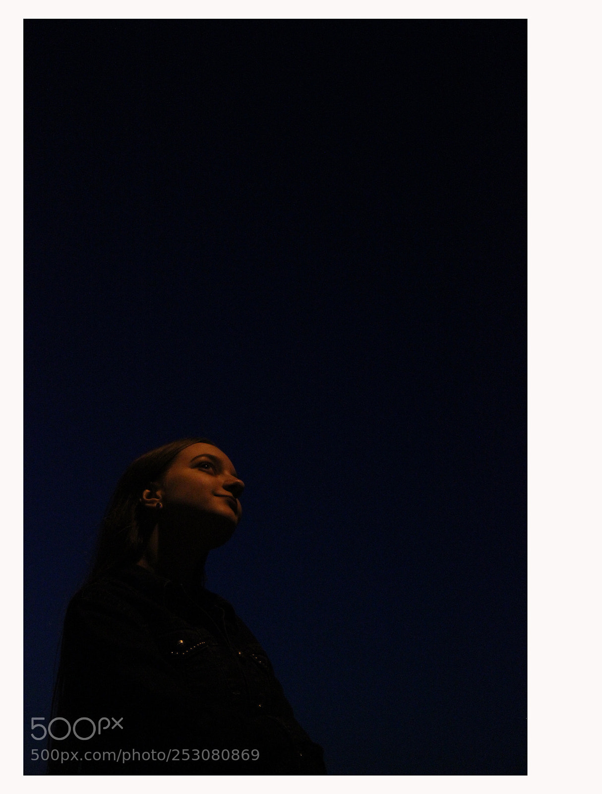 Canon EOS 600D (Rebel EOS T3i / EOS Kiss X5) sample photo. Nightlive photography