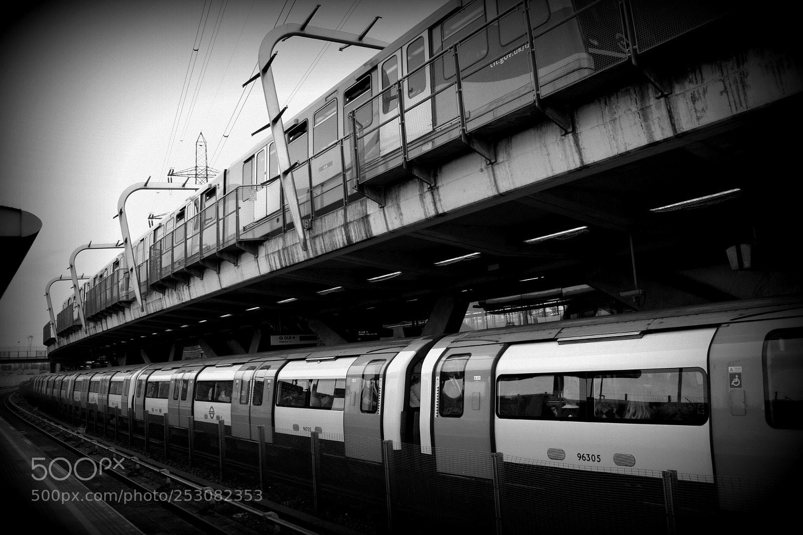 Nikon D3300 sample photo. Transport hub photography