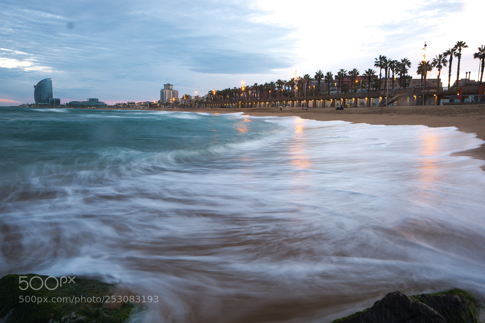 Fujifilm X-T1 sample photo. Barcelona beach photography