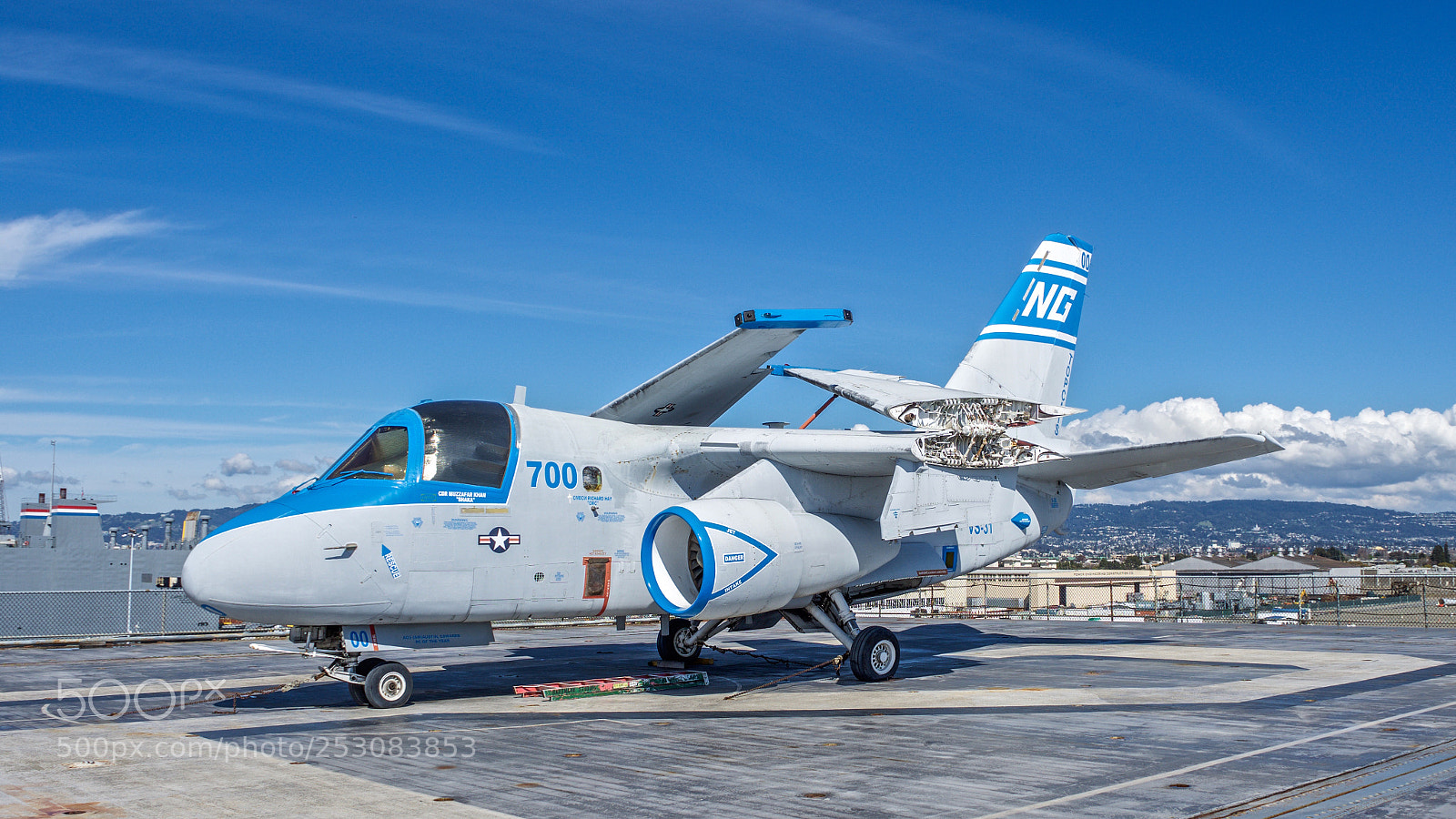 Nikon D7200 sample photo. Uss hornet museum in photography