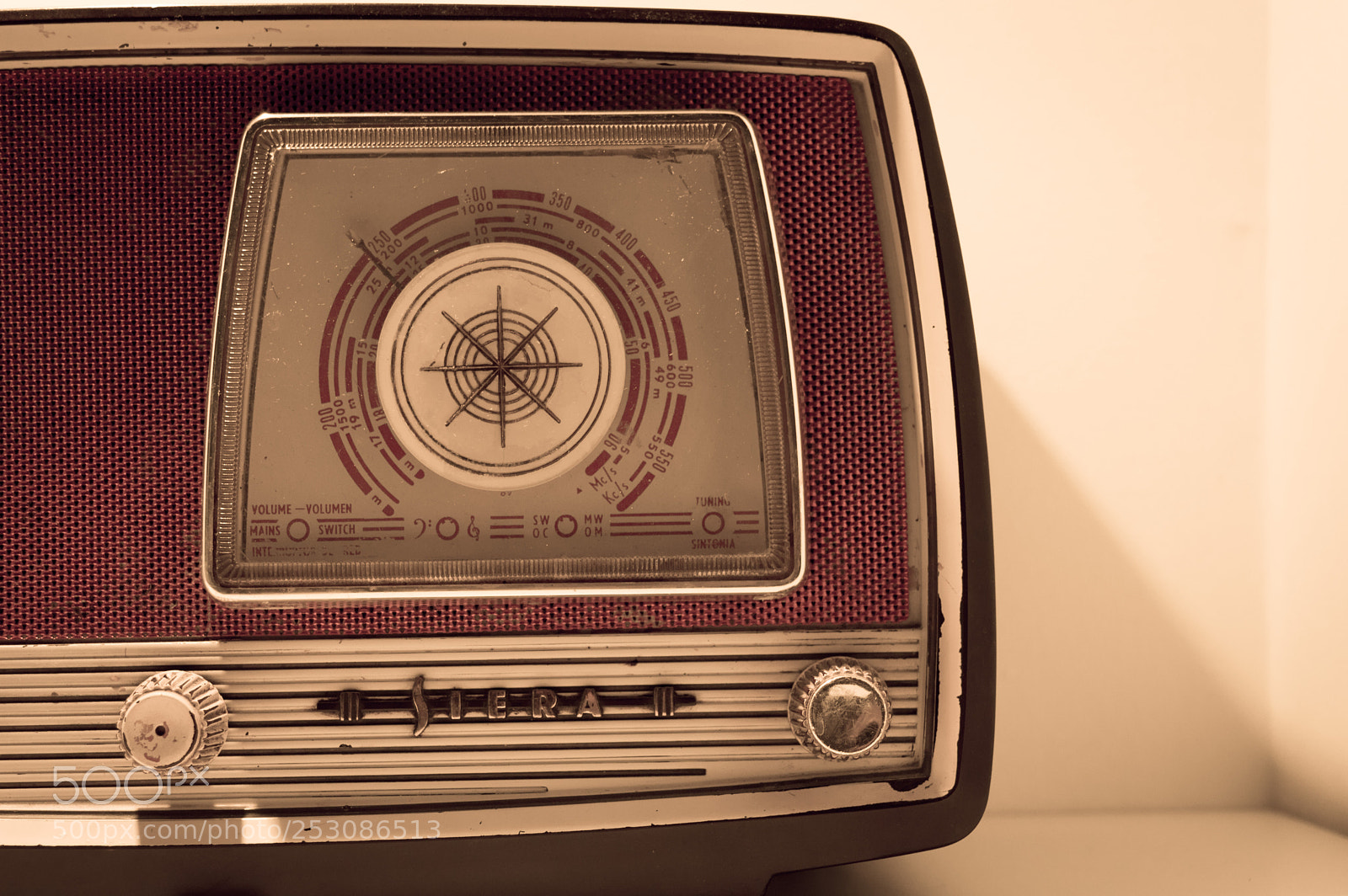 Nikon D3200 sample photo. Old radio photography