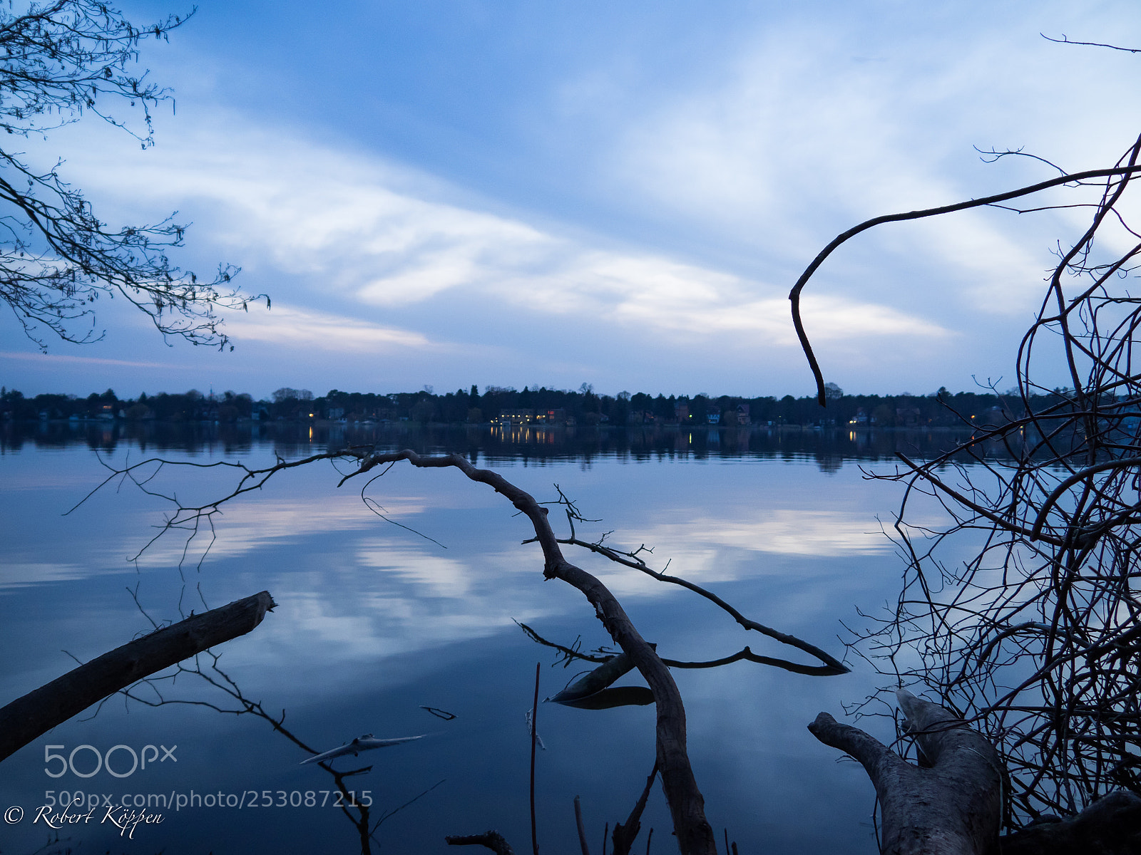 Olympus OM-D E-M1 sample photo. Lake photography