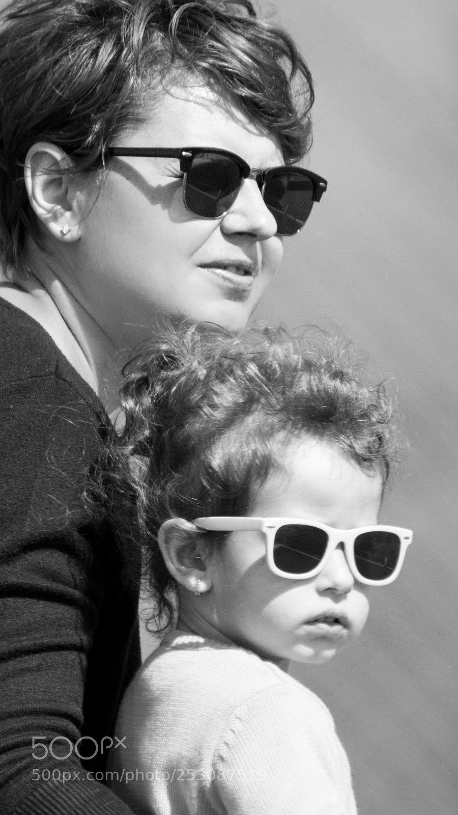 Canon EOS 750D (EOS Rebel T6i / EOS Kiss X8i) sample photo. Mother and daughter photography