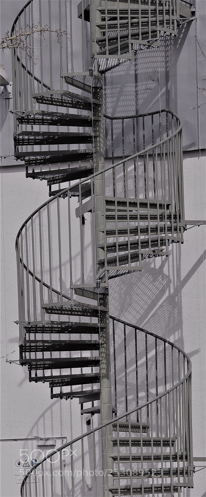 Canon EOS 1300D (EOS Rebel T6 / EOS Kiss X80) sample photo. Spiral stairs  photography