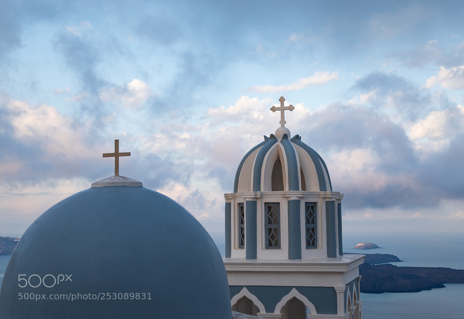 Canon EOS 5D Mark IV sample photo. Blue photography