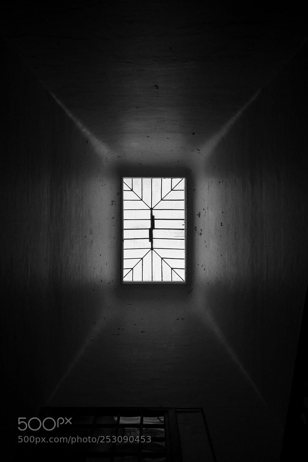 Canon EOS 7D sample photo. Hampton court stairwell photography