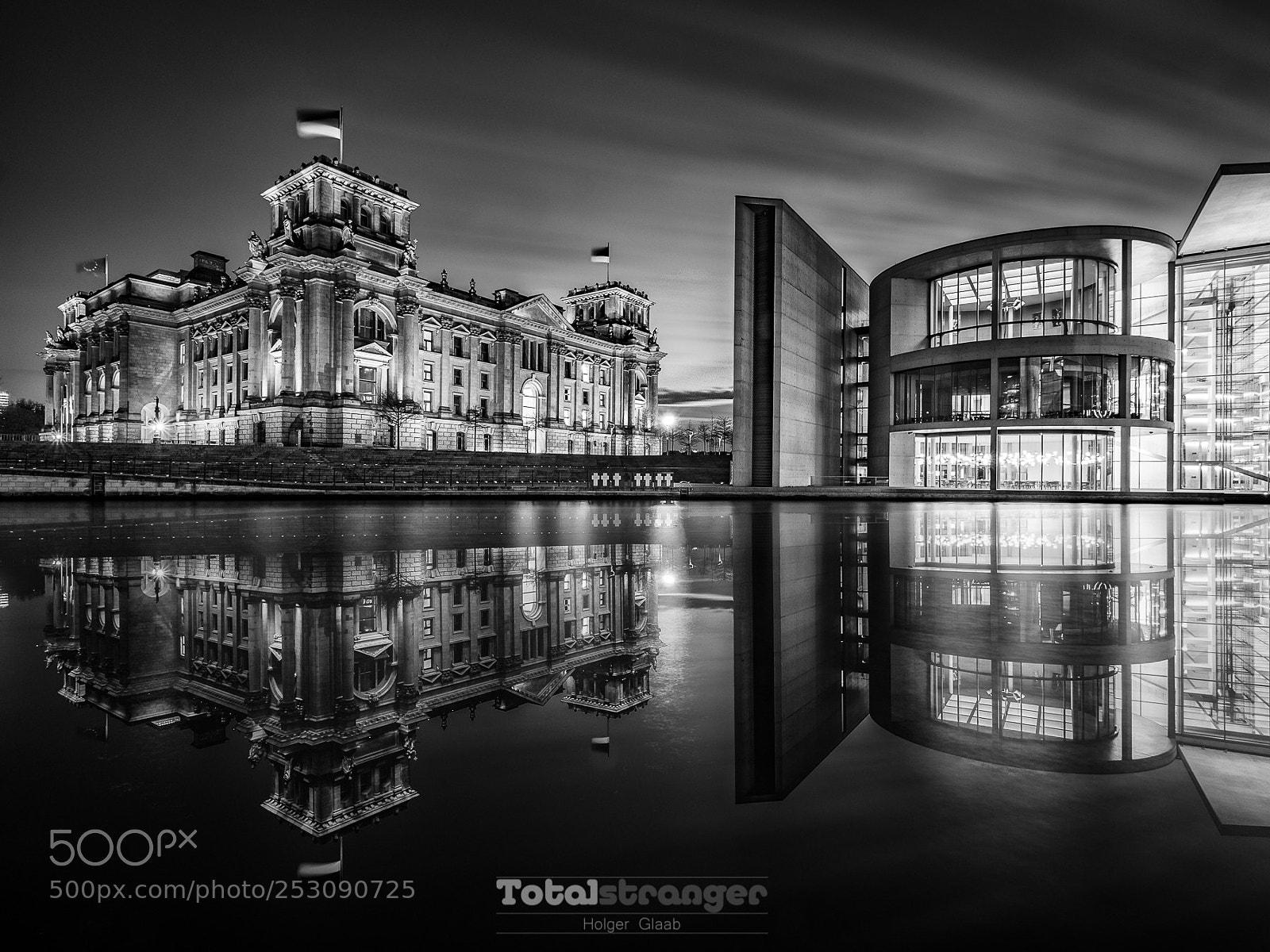 Fujifilm X-T1 sample photo. Reichstag (silver version) photography