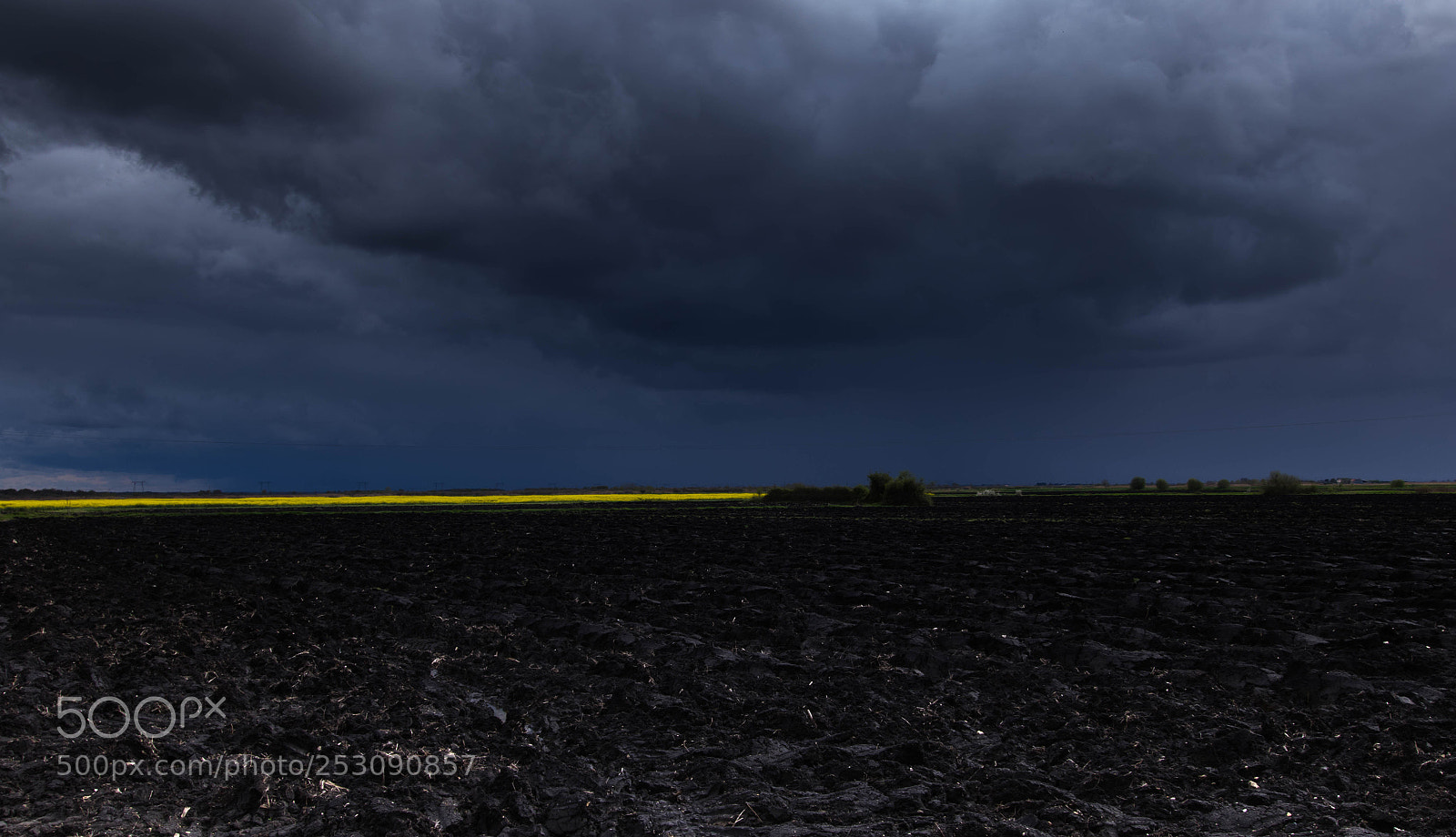 Canon EOS 7D Mark II sample photo. Avant la pluie... photography