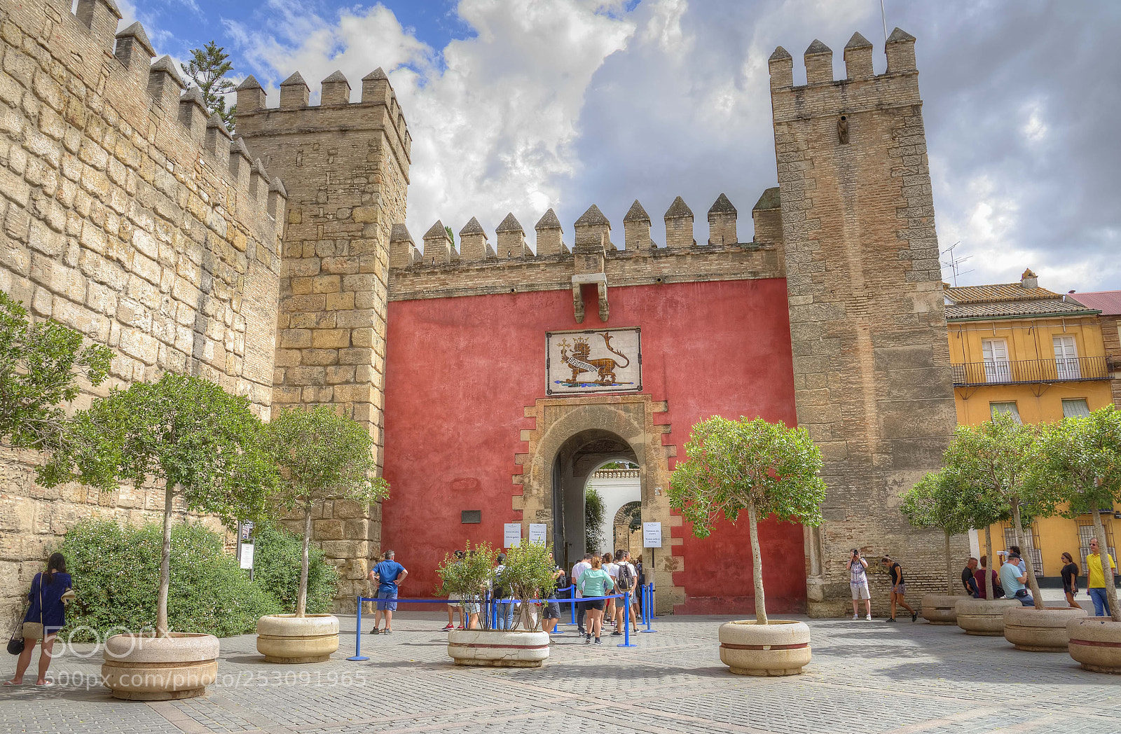 Nikon D600 sample photo. Puerta del leon photography