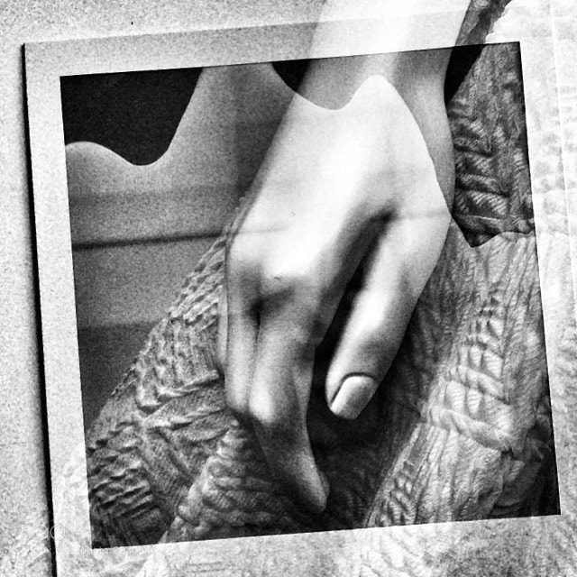 Apple iPhone 6 sample photo. Hand  photography
