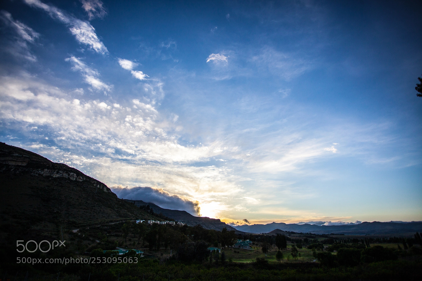 Canon EOS 5D Mark II sample photo. Morning clarens photography