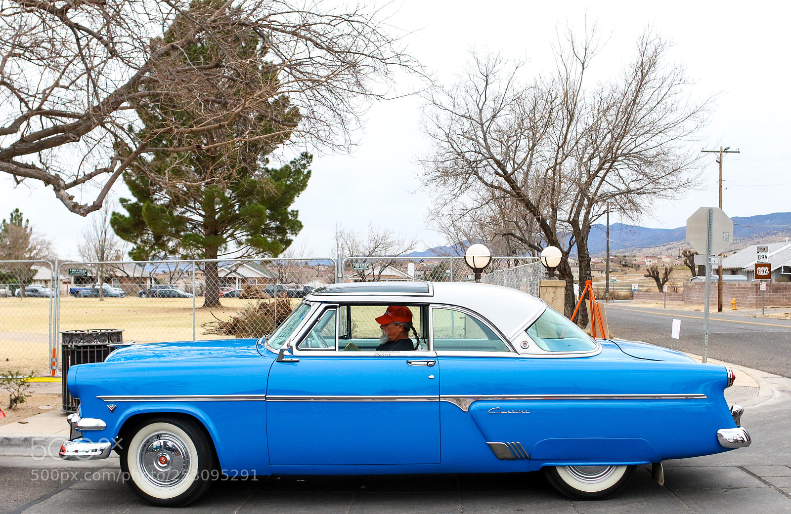 Canon EOS 7D Mark II sample photo. Old school cool photography