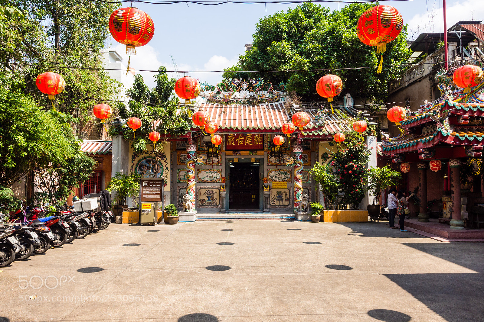 Olympus OM-D E-M5 sample photo. Temples in thailand photography