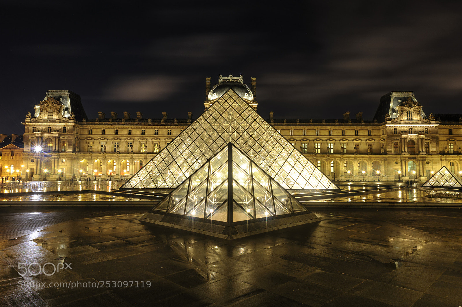 Nikon D700 sample photo. Musée du louvre photography