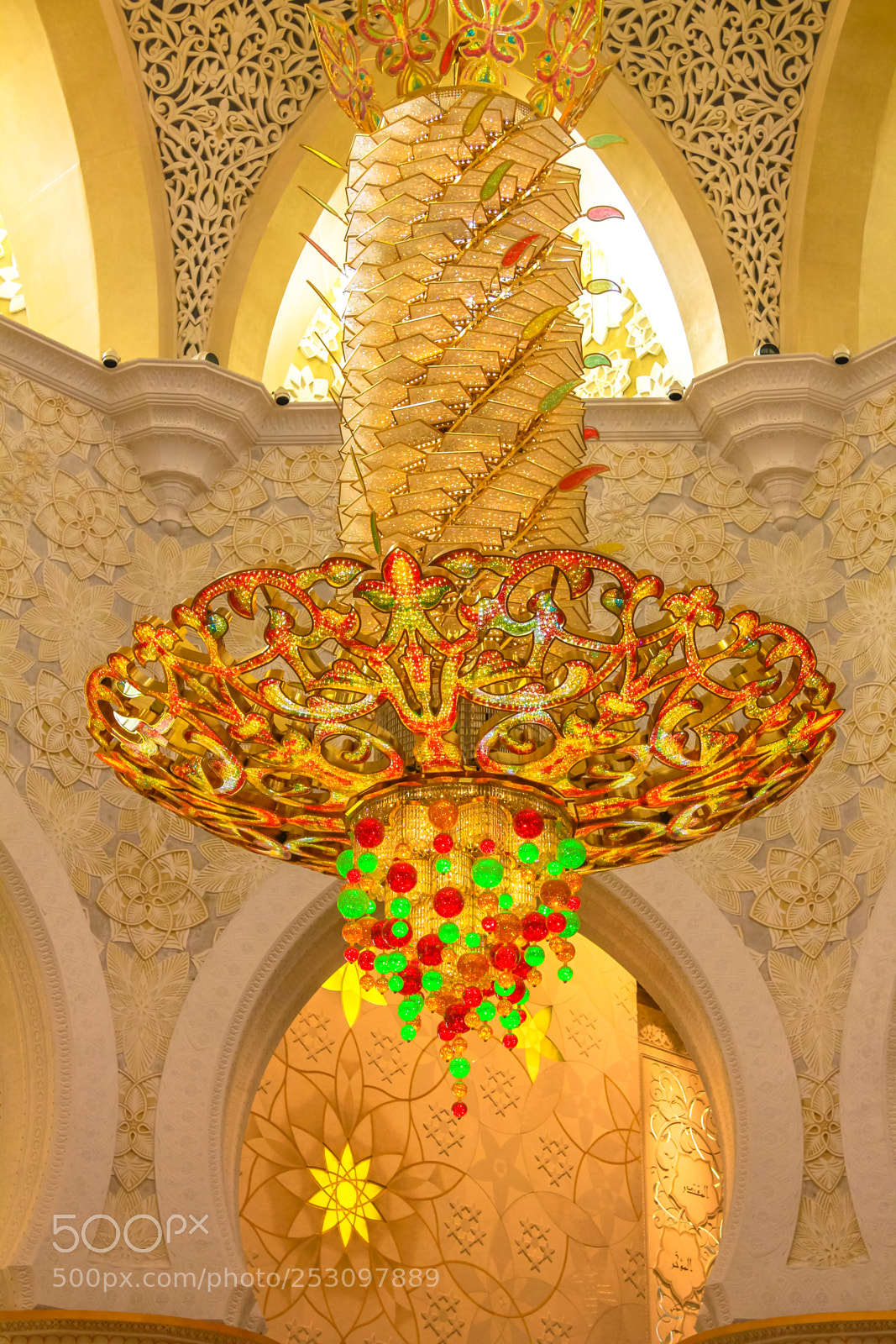 Canon EOS 550D (EOS Rebel T2i / EOS Kiss X4) sample photo. Sheikh zayed chandelier photography