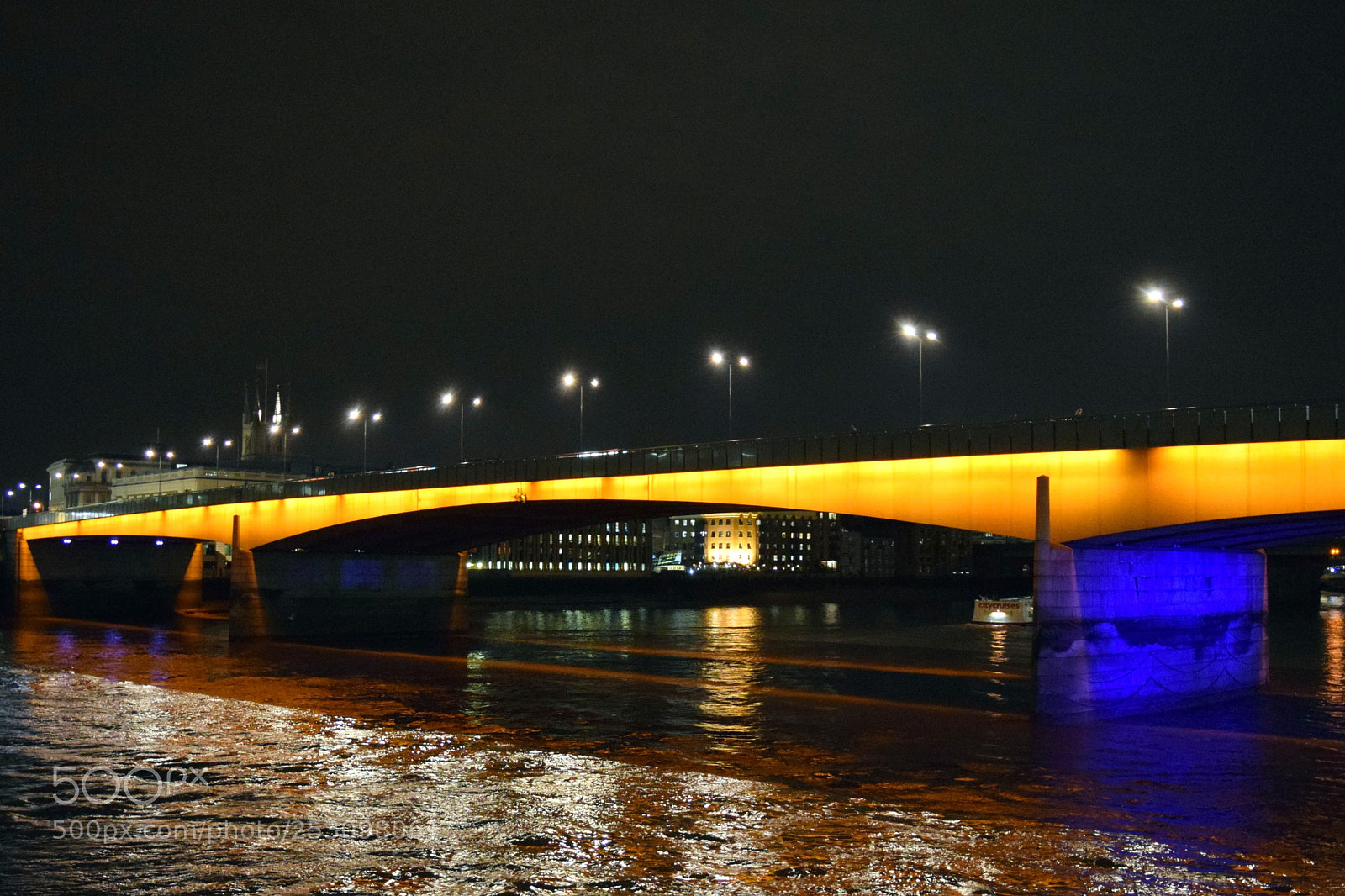 Nikon D3300 sample photo. London bridge lights photography