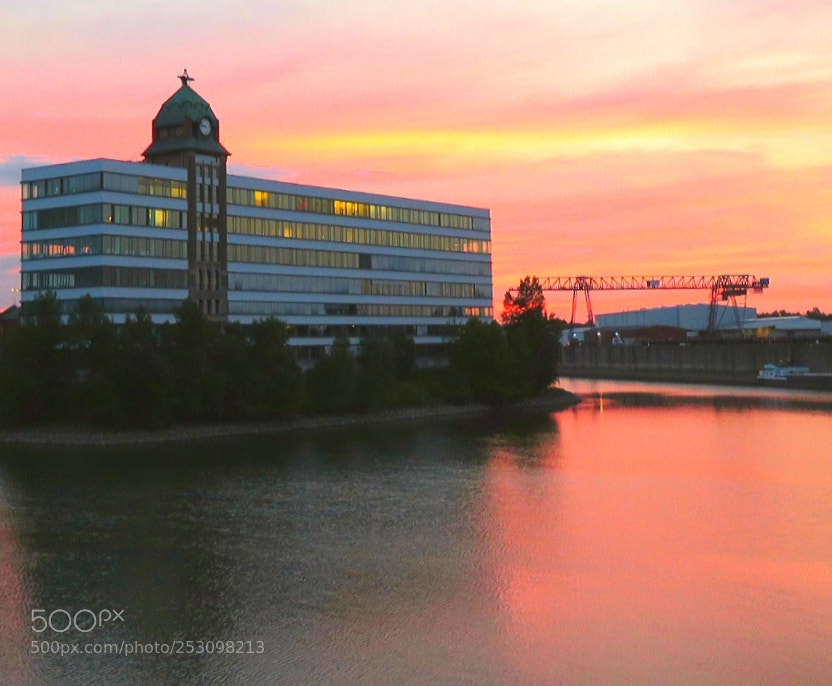 Canon PowerShot G16 sample photo. Ddorf hafen photography