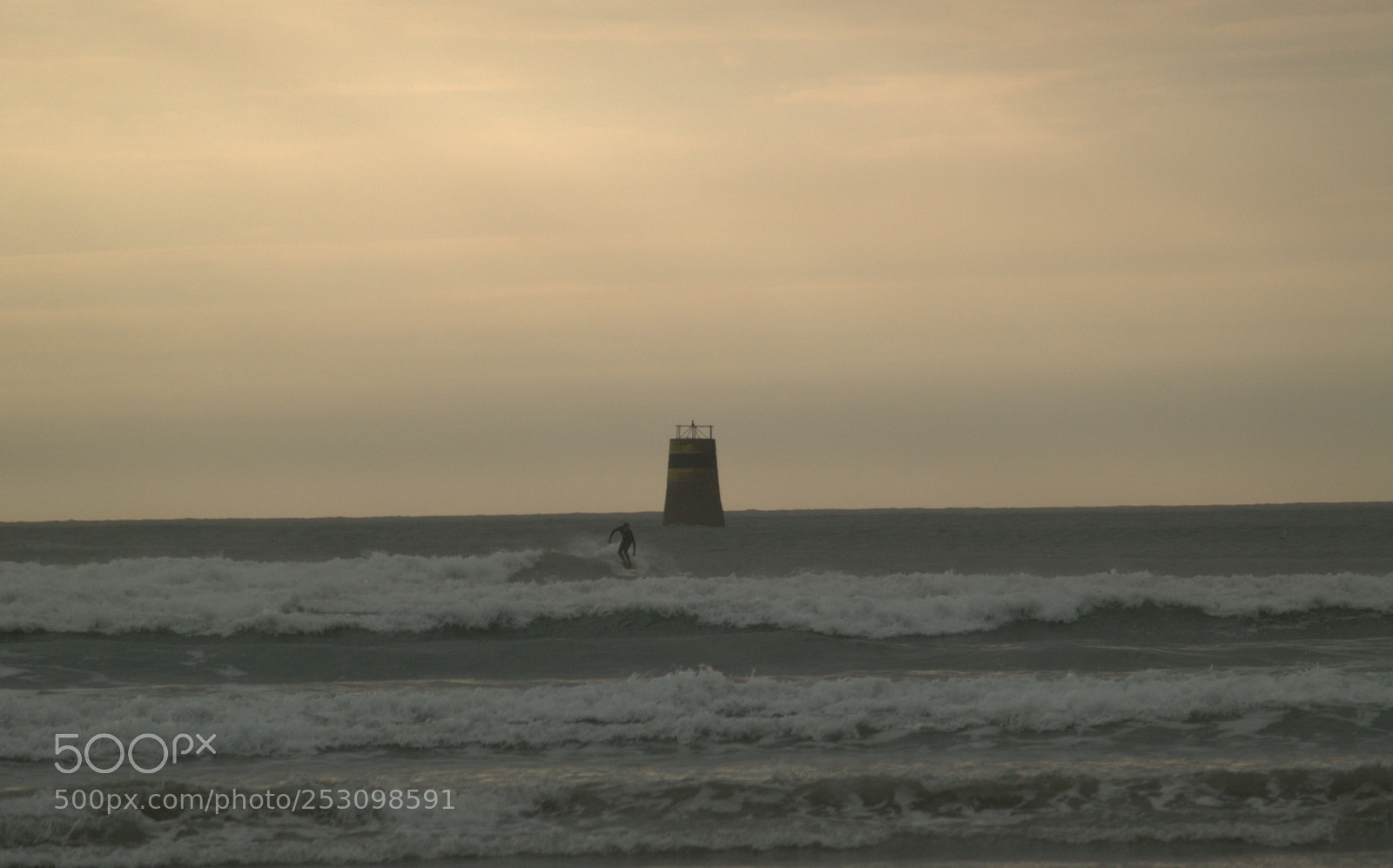 Olympus E-500 (EVOLT E-500) sample photo. Surf photography