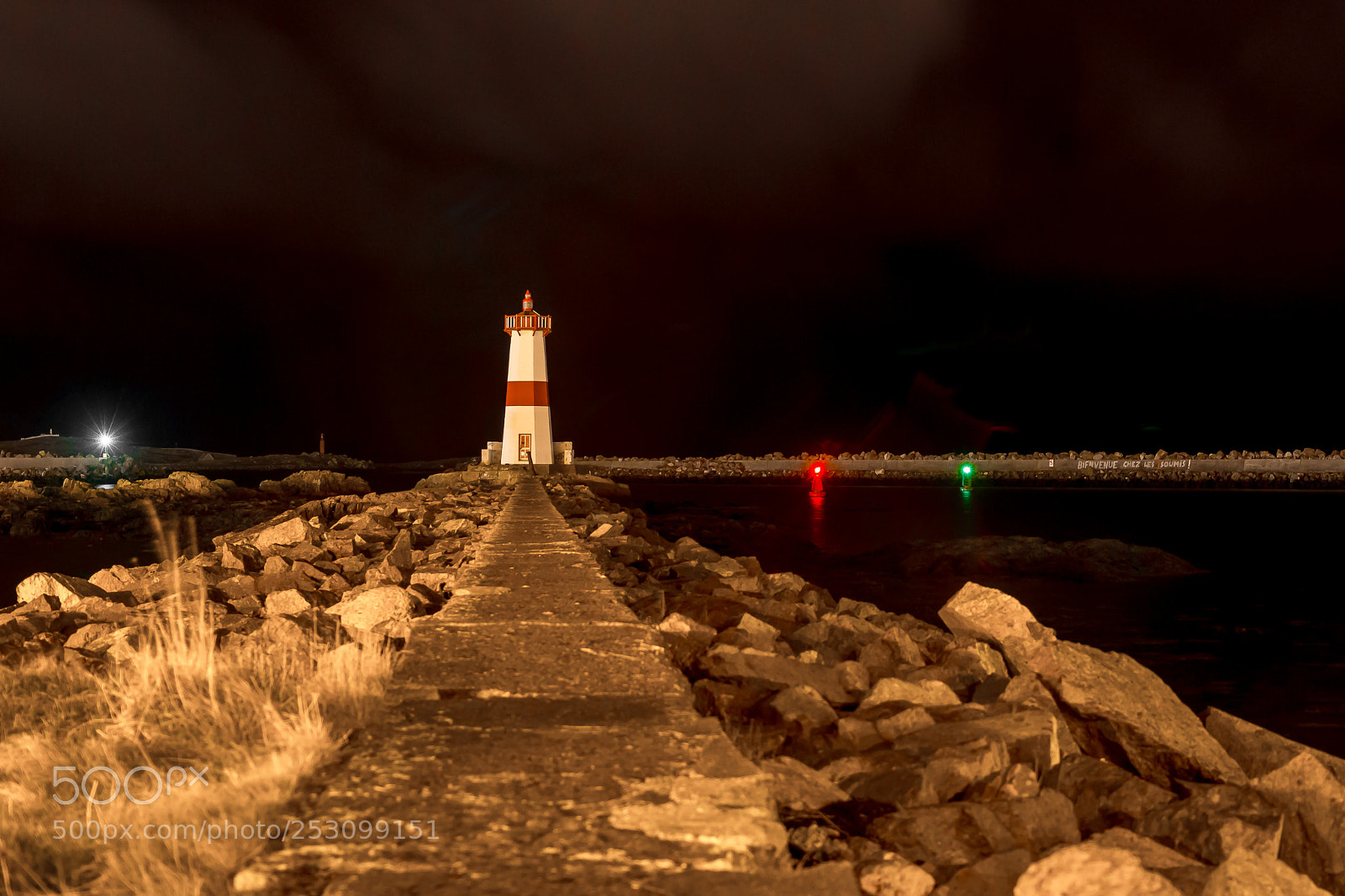 Canon EOS 600D (Rebel EOS T3i / EOS Kiss X5) sample photo. Lighthouse by night photography