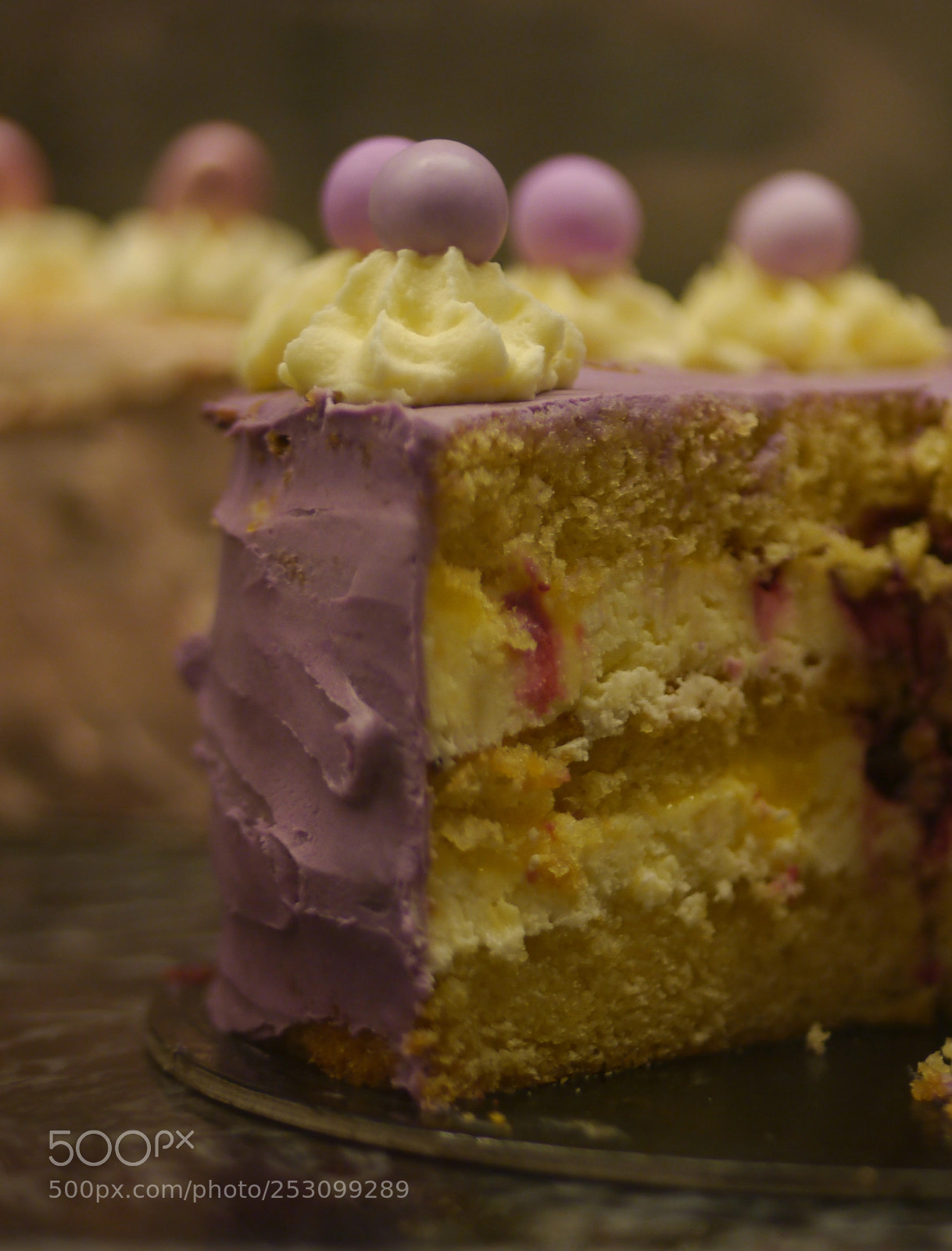 Panasonic Lumix DMC-G3 sample photo. Let them eat cake photography