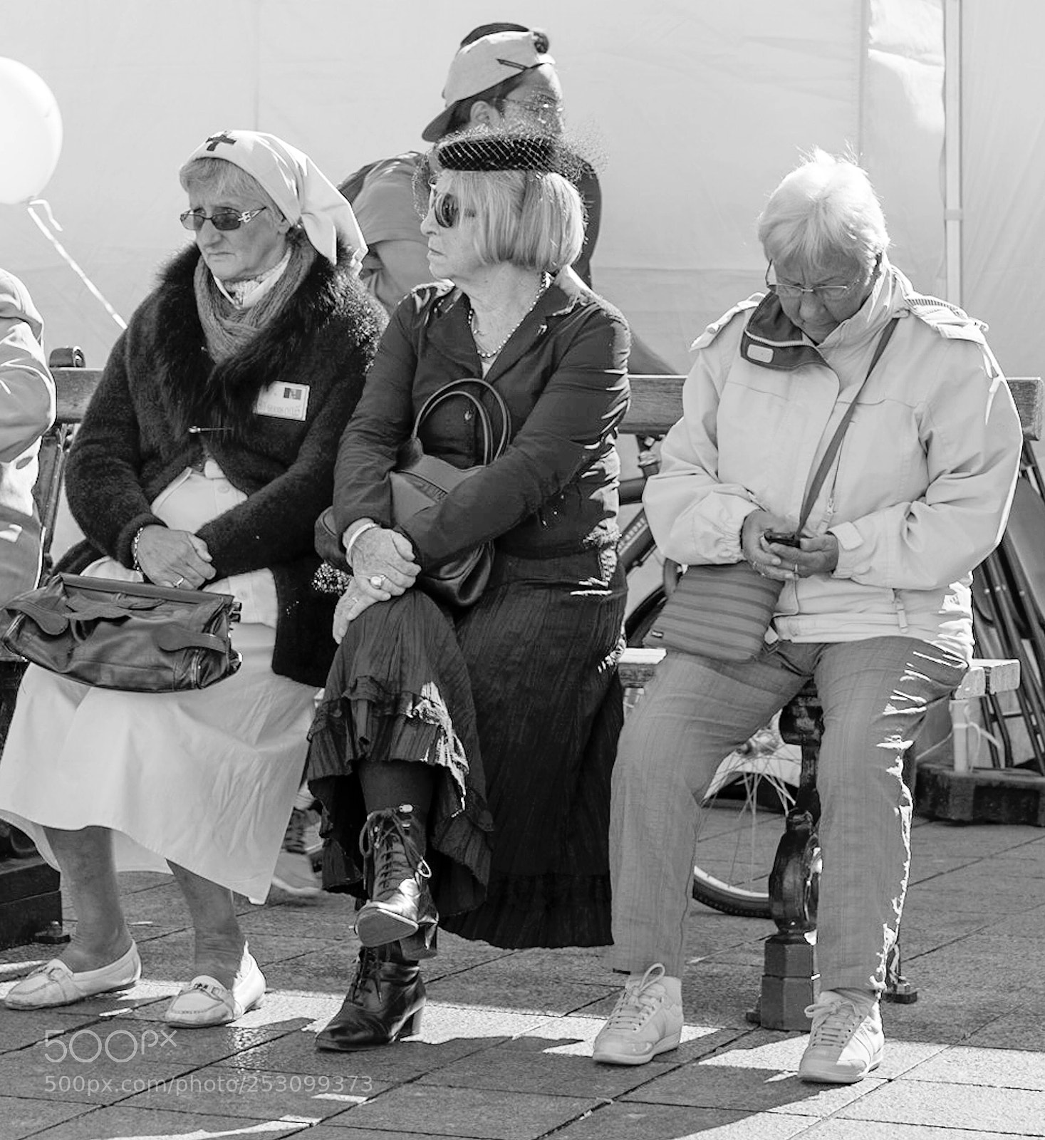 Sony a7R II sample photo. Les petits bancs photography
