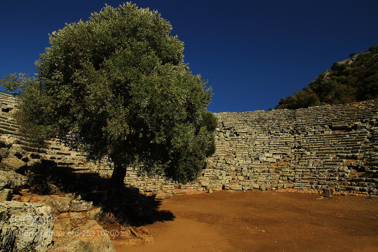 Canon EOS 7D sample photo. Kaunos antique theater photography