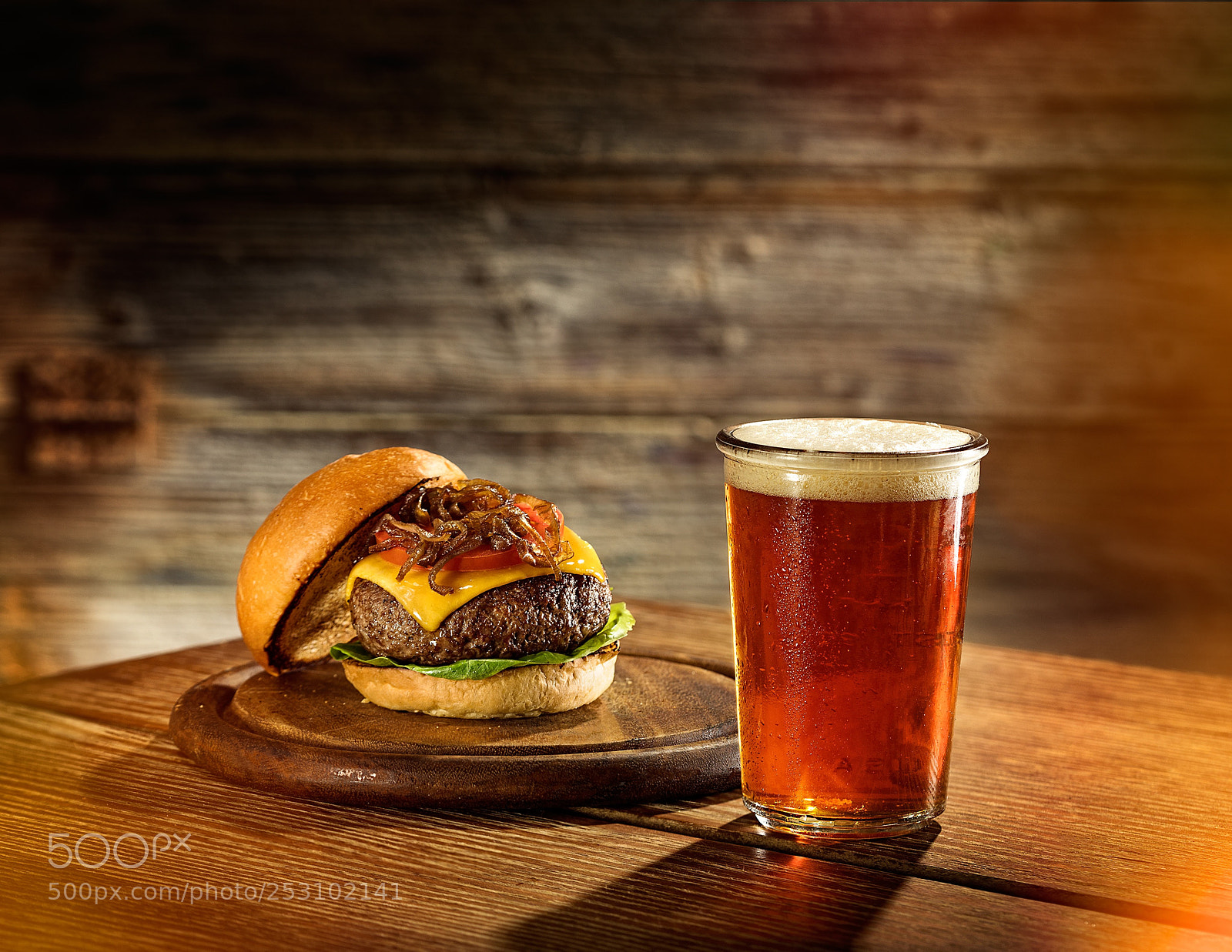 Canon EOS 5D Mark IV sample photo. Burger & beer photography