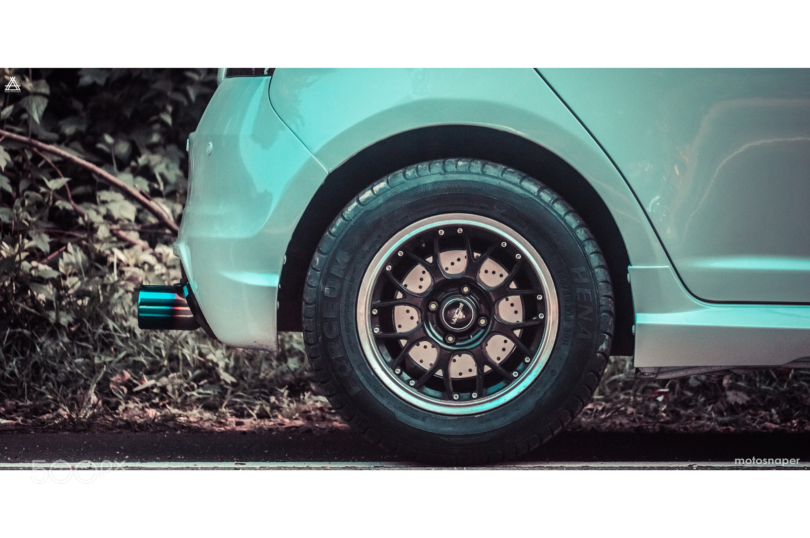 Nikon D3200 sample photo. Automotive photography photography